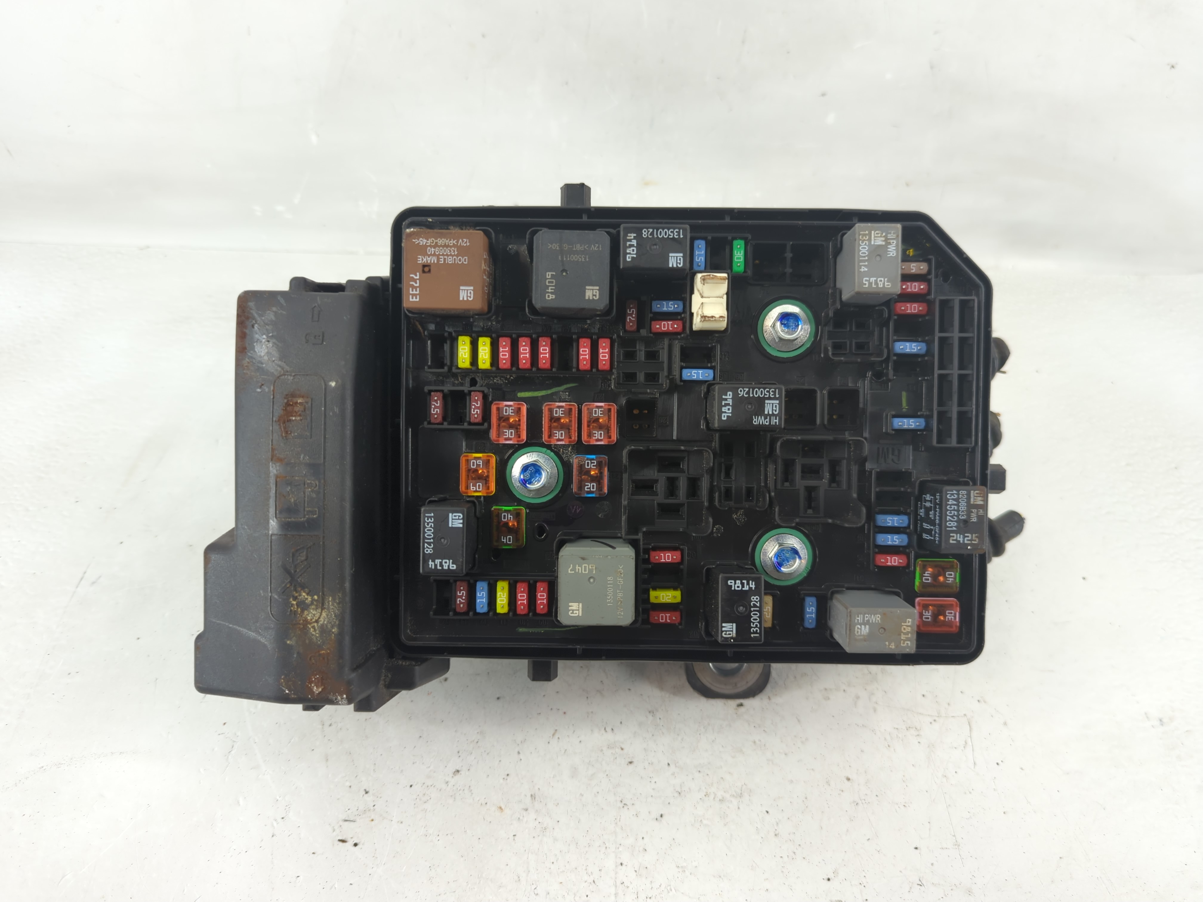 2018-2022 Chevrolet Equinox Fusebox Fuse Box Relay Module 23246682 1200758 - Oemusedautoparts1.com
