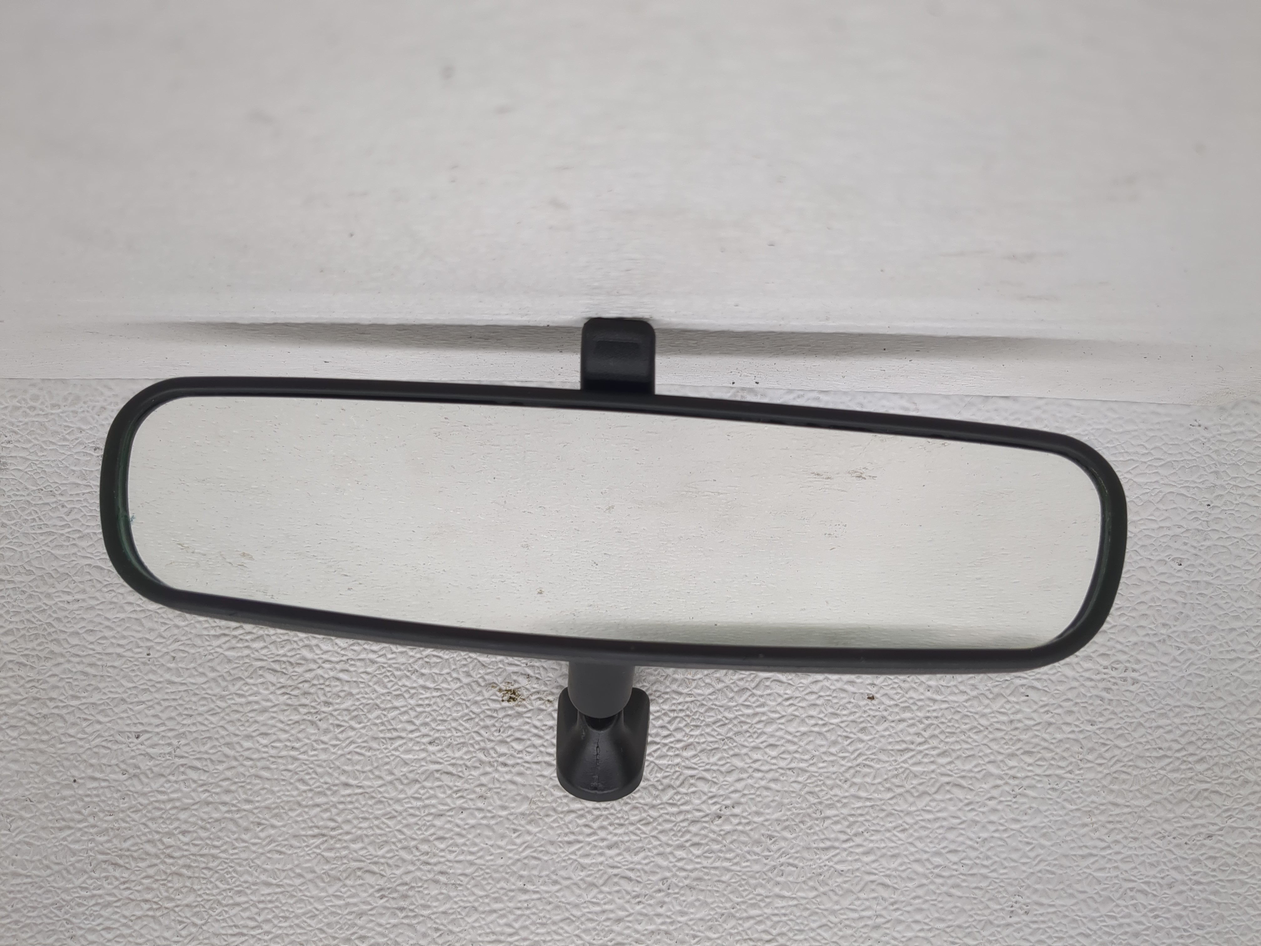 2016-2022 Toyota Rav4 Interior Rear View Mirror Oem 1200797 - Oemusedautoparts1.com