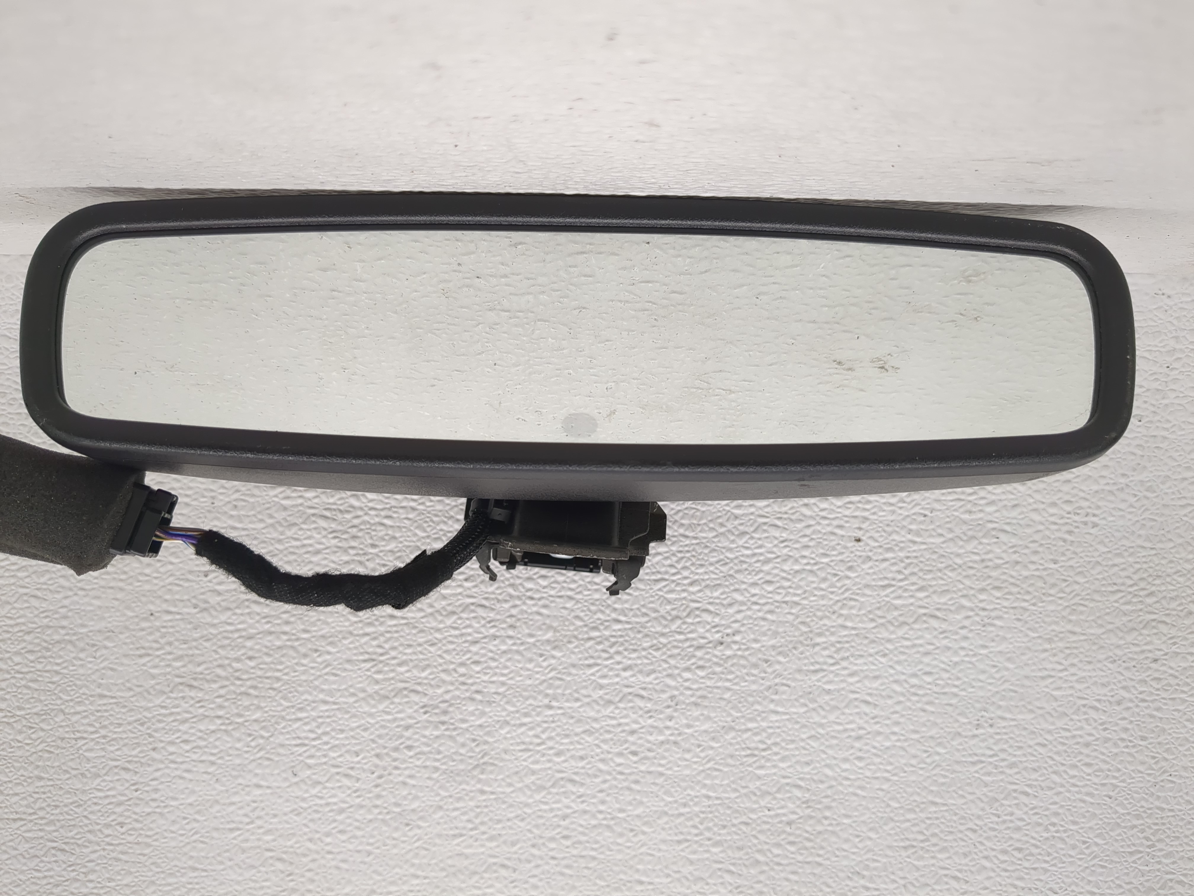 2013-2020 Lincoln Mkz Interior Rear View Mirror Oem 1200805 - Oemusedautoparts1.com