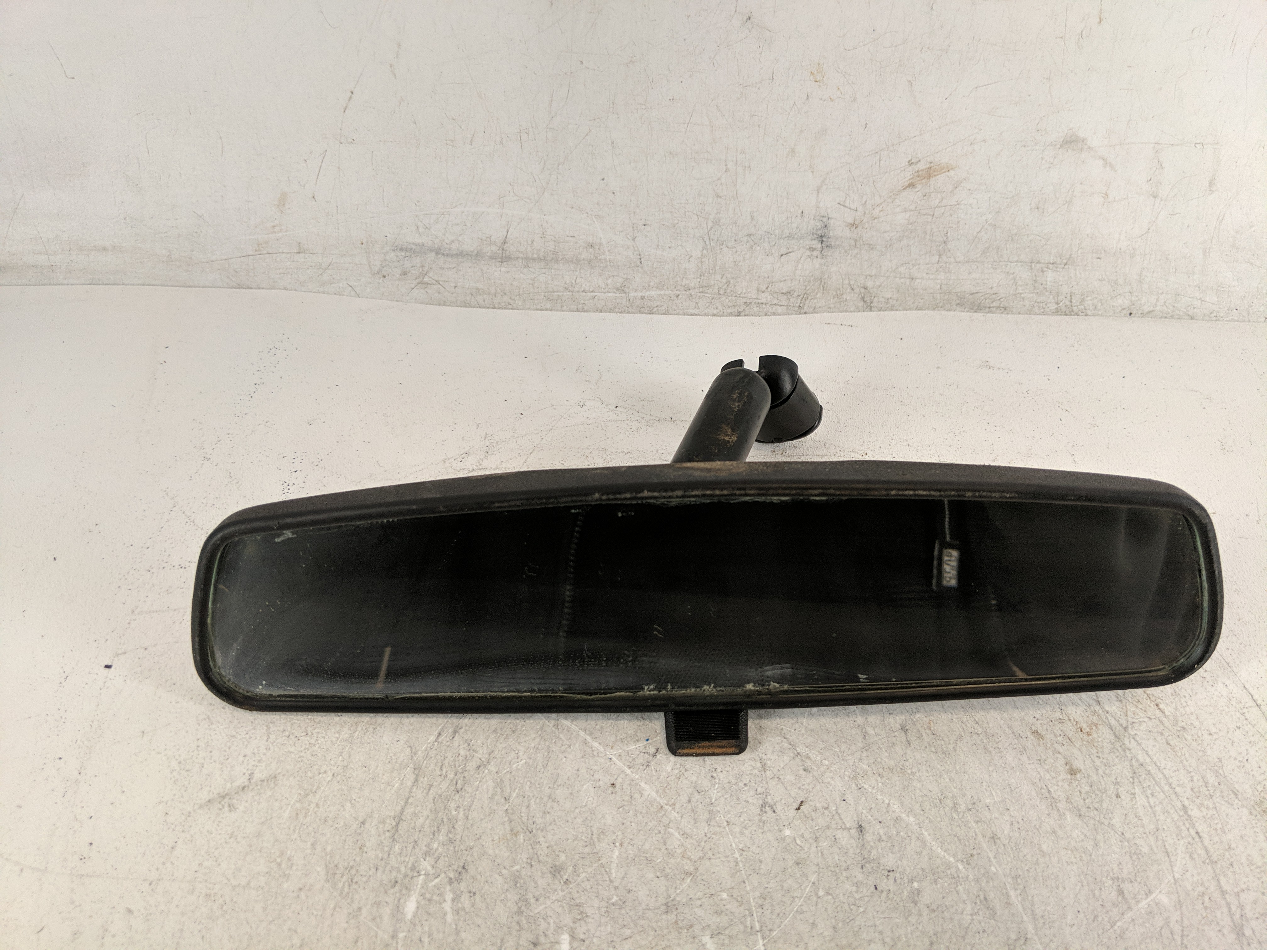2005-2006 Chevrolet Equinox Interior Rear View Mirror Oem 1200836 - Oemusedautoparts1.com