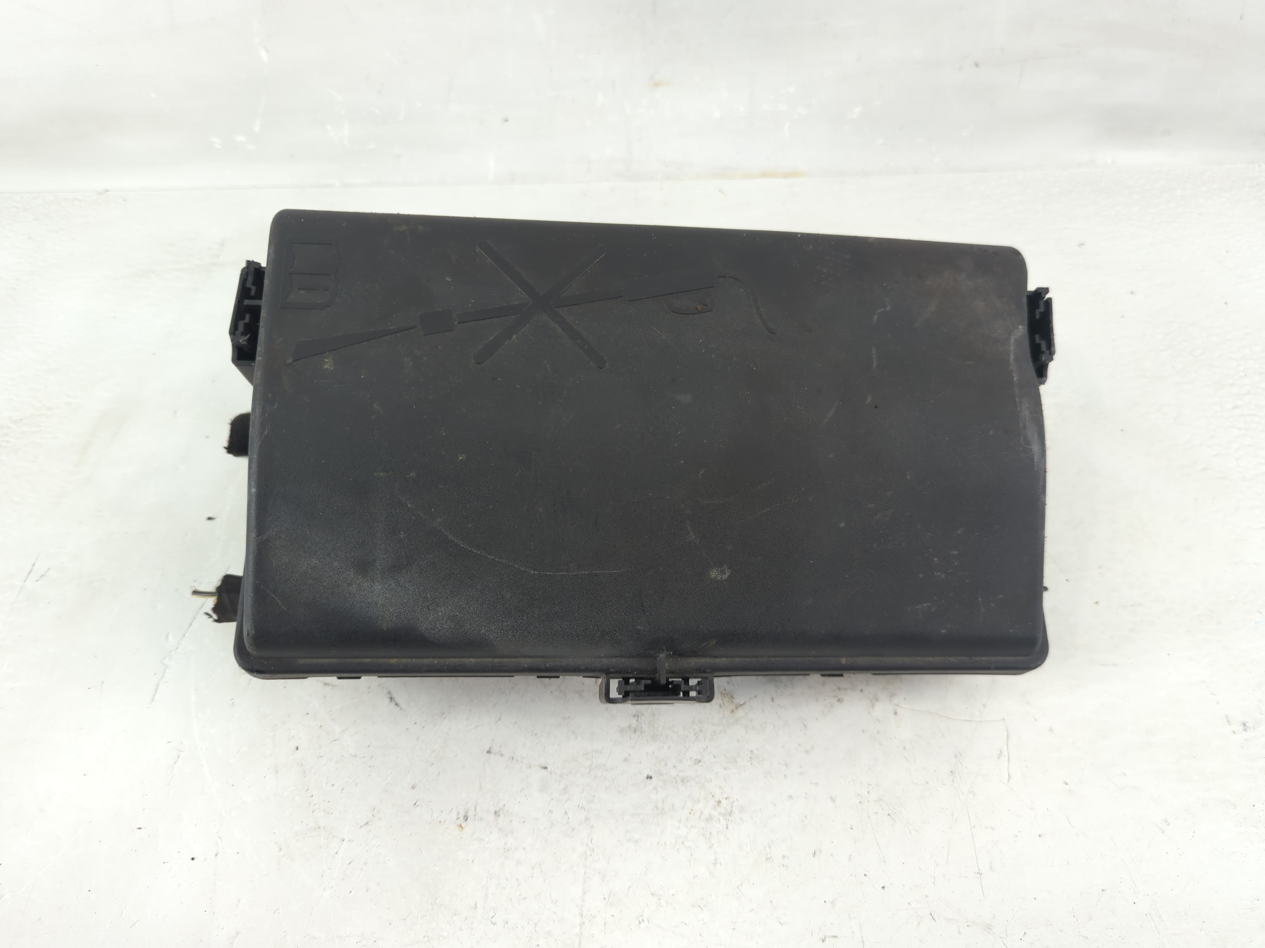 2013-2014 Chevrolet Cruze Fusebox Fuse Box Relay Module 1200846 - Oemusedautoparts1.com