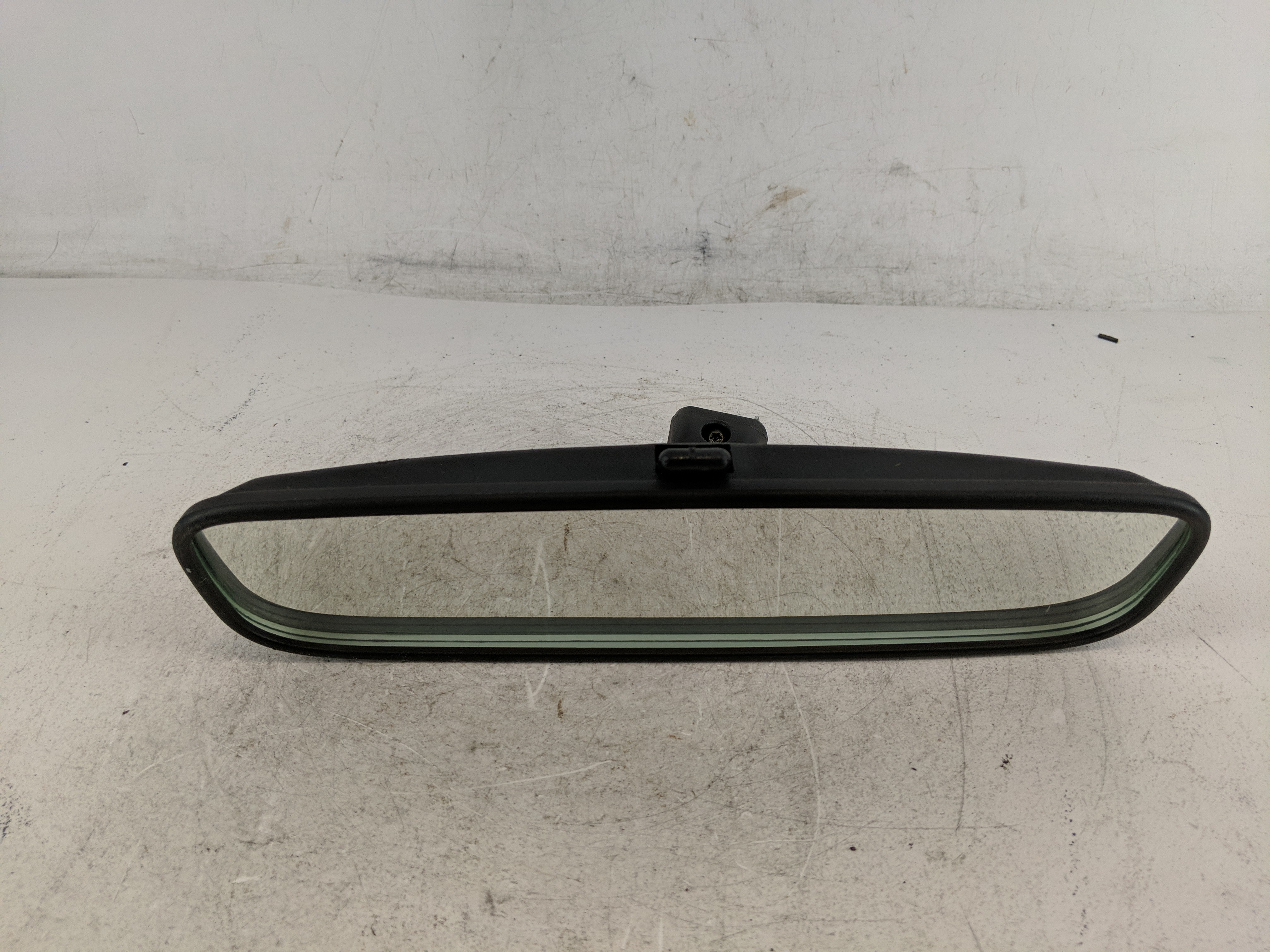 2014-2019 Kia Soul Interior Rear View Mirror Oem 1200881 - Oemusedautoparts1.com