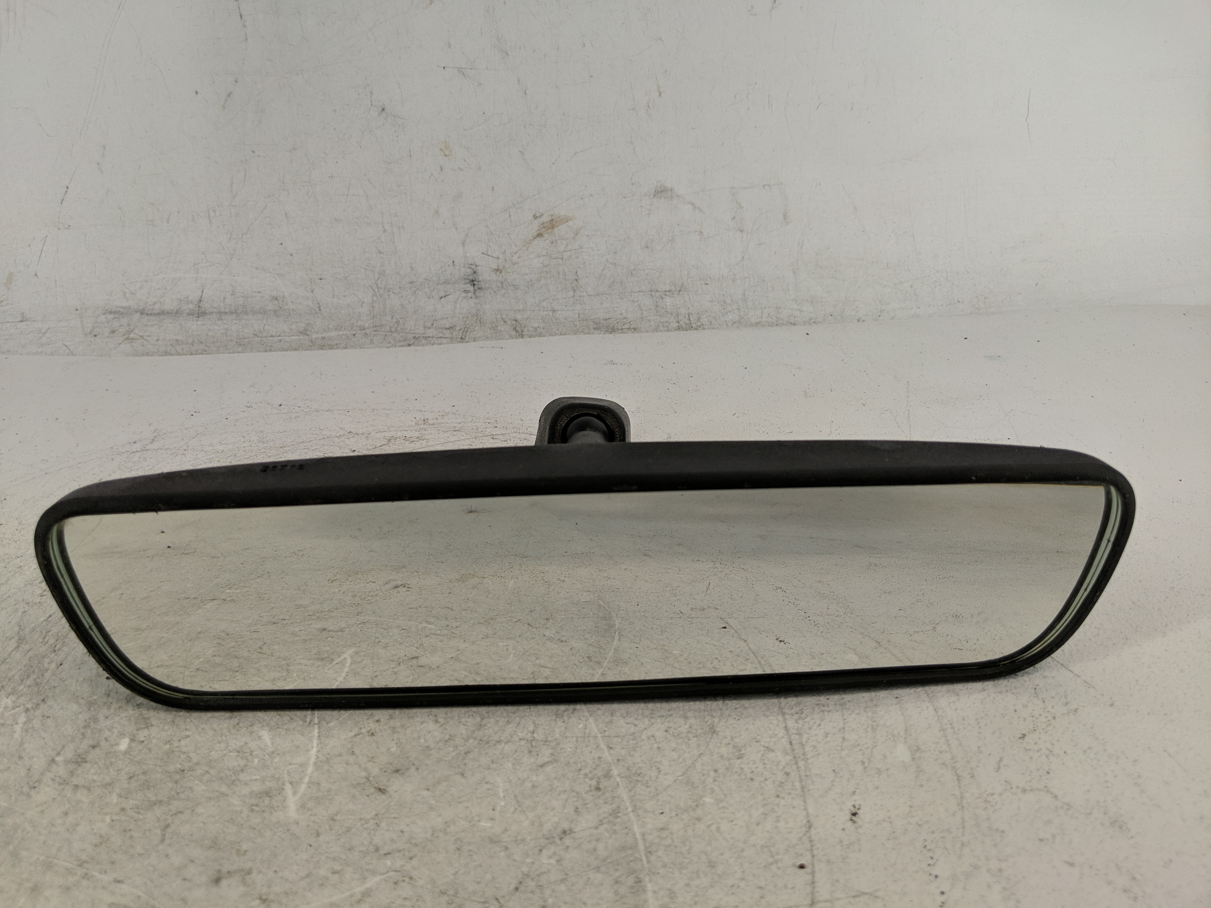 2022-2022 Hyundai Kona Interior Rear View Mirror Oem 1200904 - Oemusedautoparts1.com