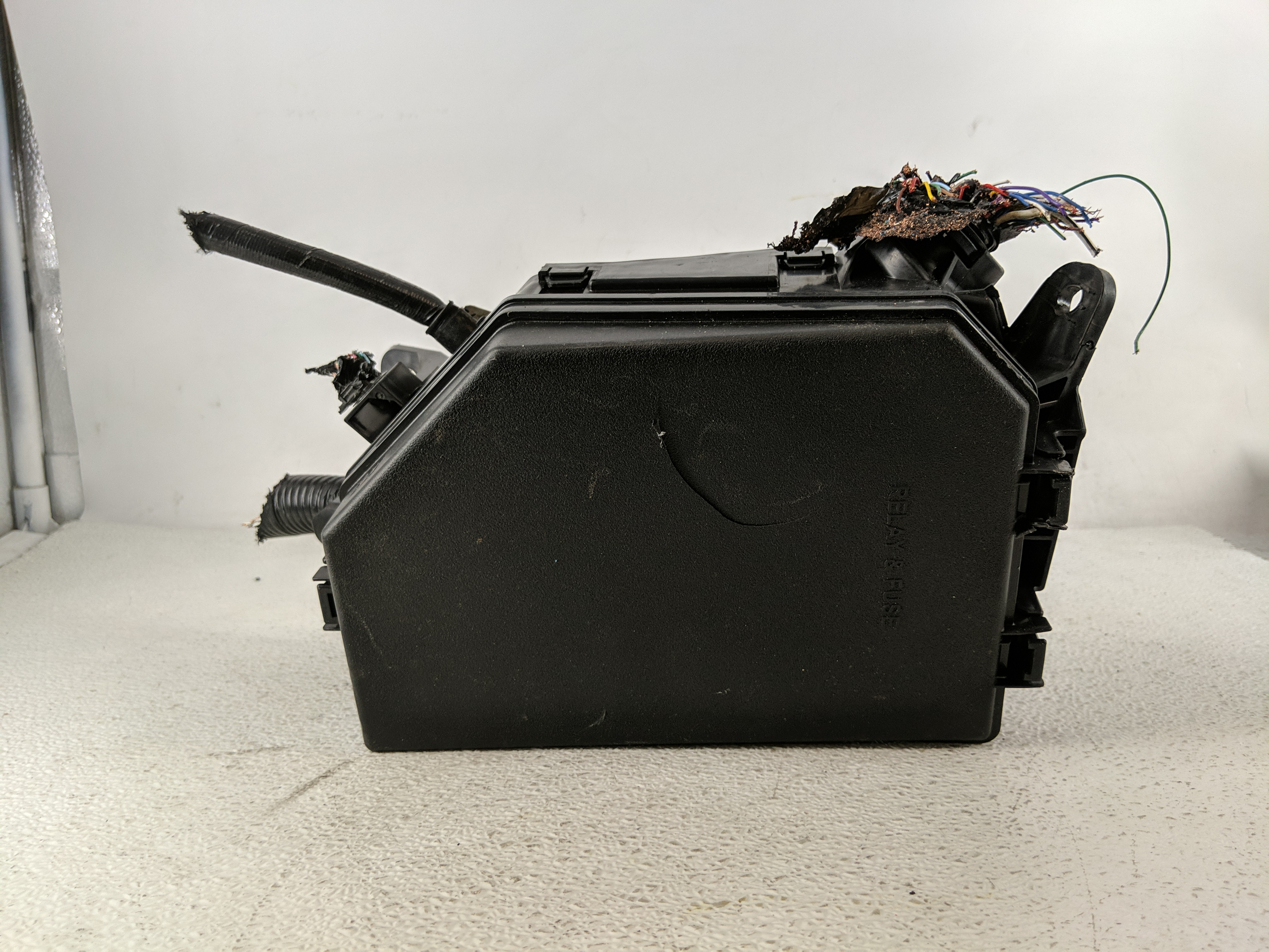 2014-2019 Toyota Corolla Fusebox Fuse Box Relay Module 1200915 - Oemusedautoparts1.com