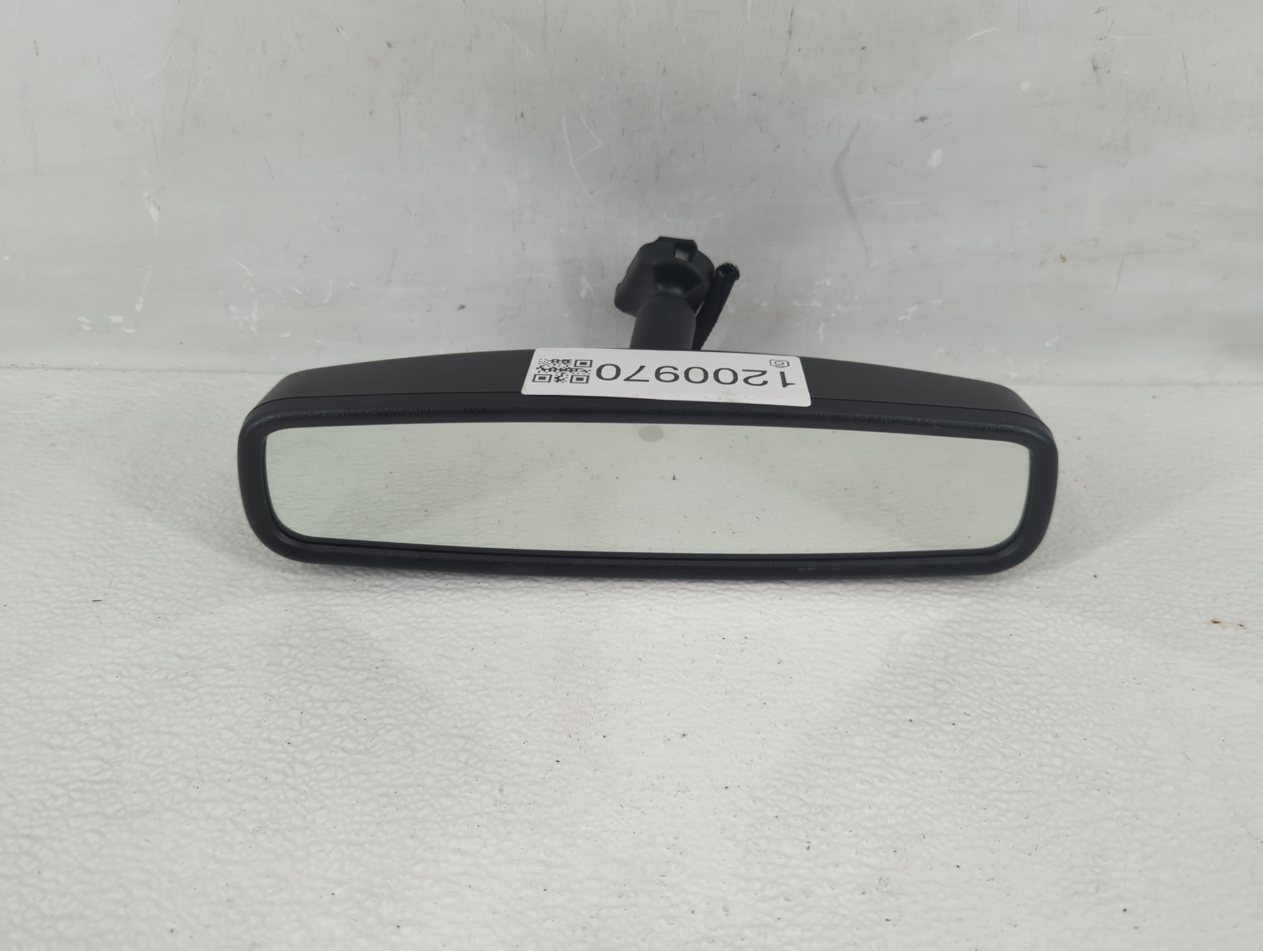 2015-2019 Lincoln Mkc Interior Rear View Mirror Oem 1200970 - Oemusedautoparts1.com