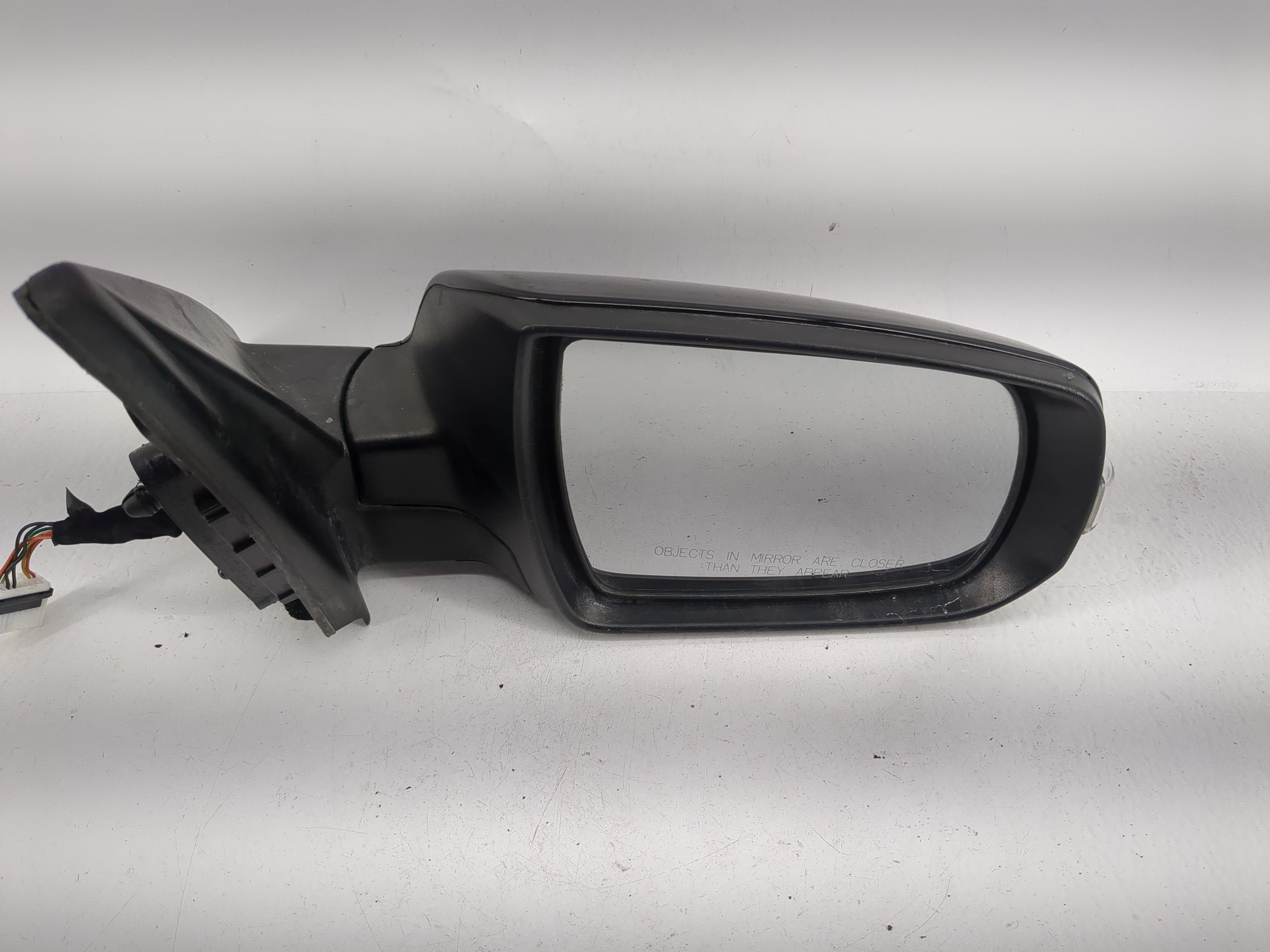 2011-2015 Kia Sorento Passenger Right Side View Power Door Mirror Black 1201029 - Oemusedautoparts1.com