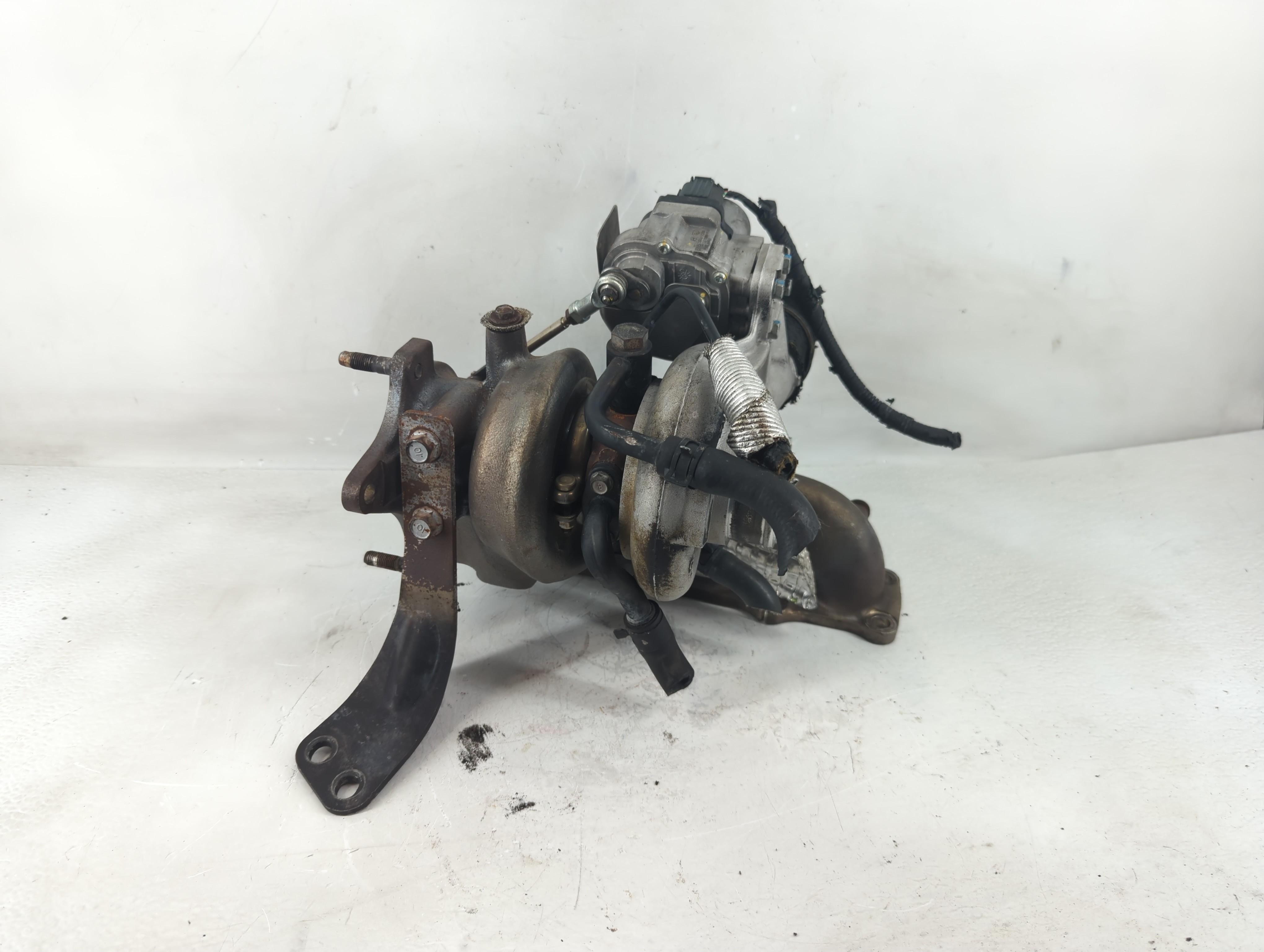 2013 Hyundai Genesis Turbocharger Turbo Charger Super Charger Supercharger 1201096 - Oemusedautoparts1.com