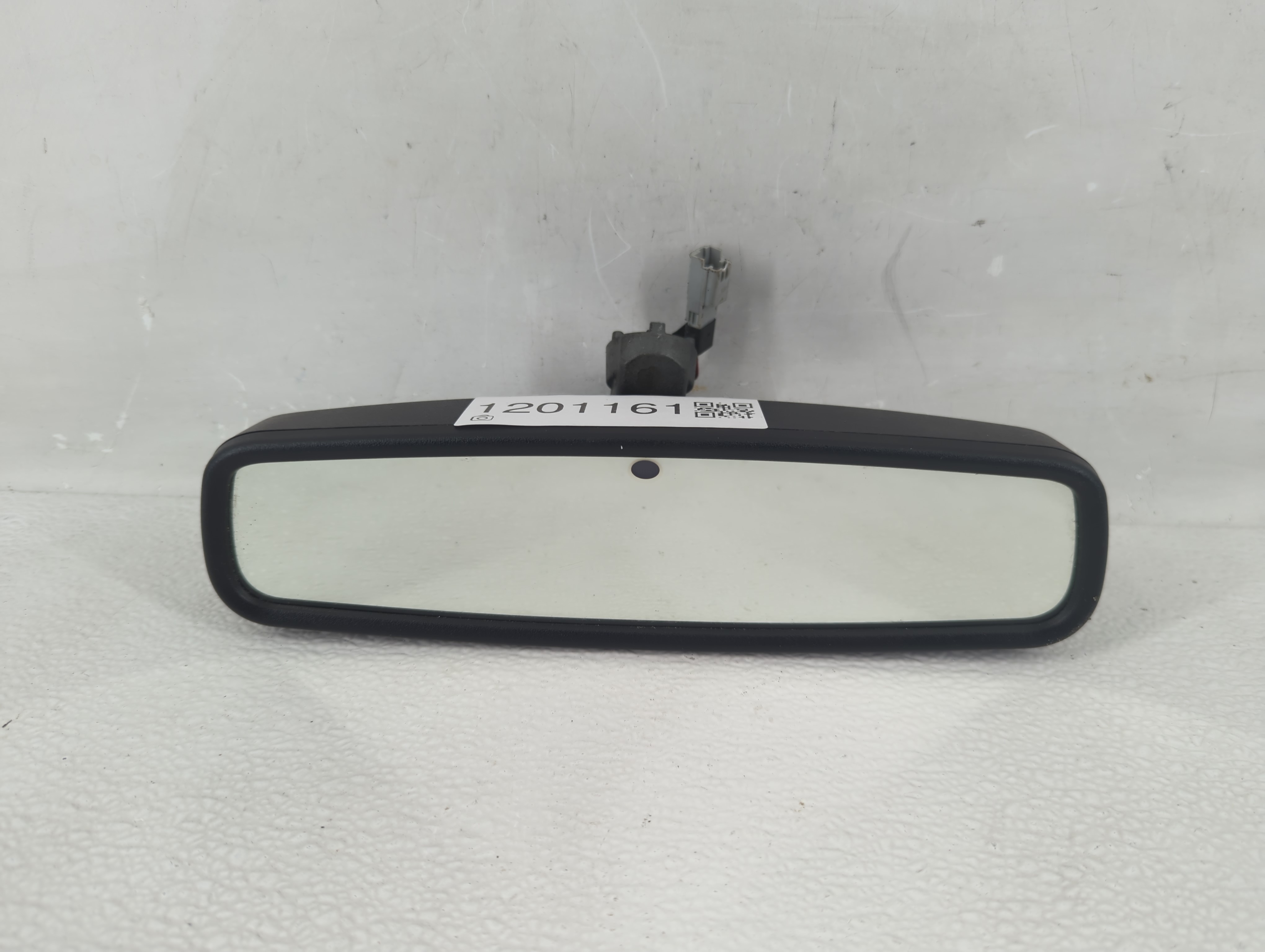 2013-2019 Lincoln Mkt Interior Rear View Mirror Oem 1201161 - Oemusedautoparts1.com