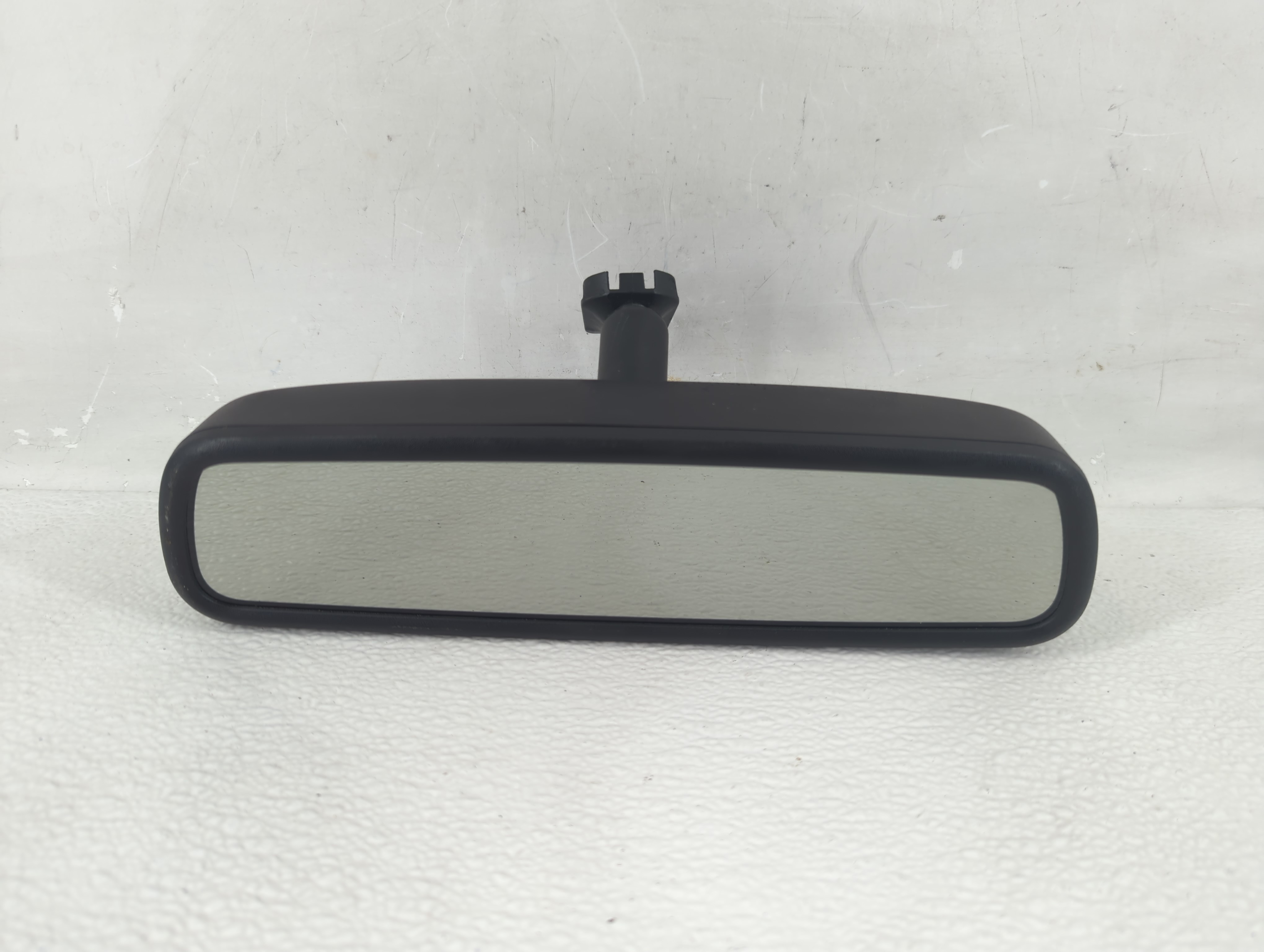 2013-2021 Chevrolet Express 2500 Interior Rear View Mirror Oem 1201162 - Oemusedautoparts1.com