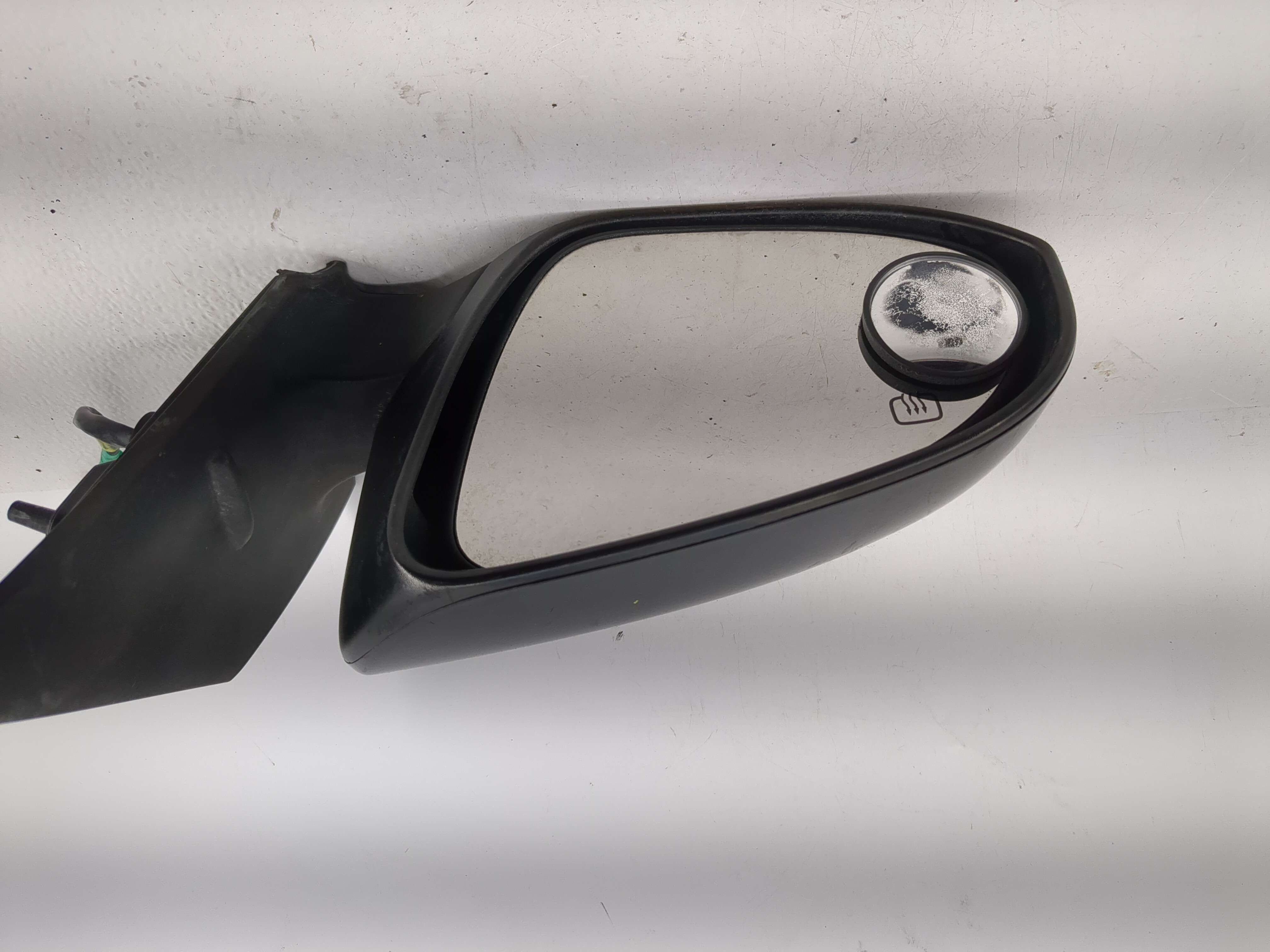 2014-2019 Toyota Corolla Driver Left Side View Power Door Mirror Black 1201205 - Oemusedautoparts1.com