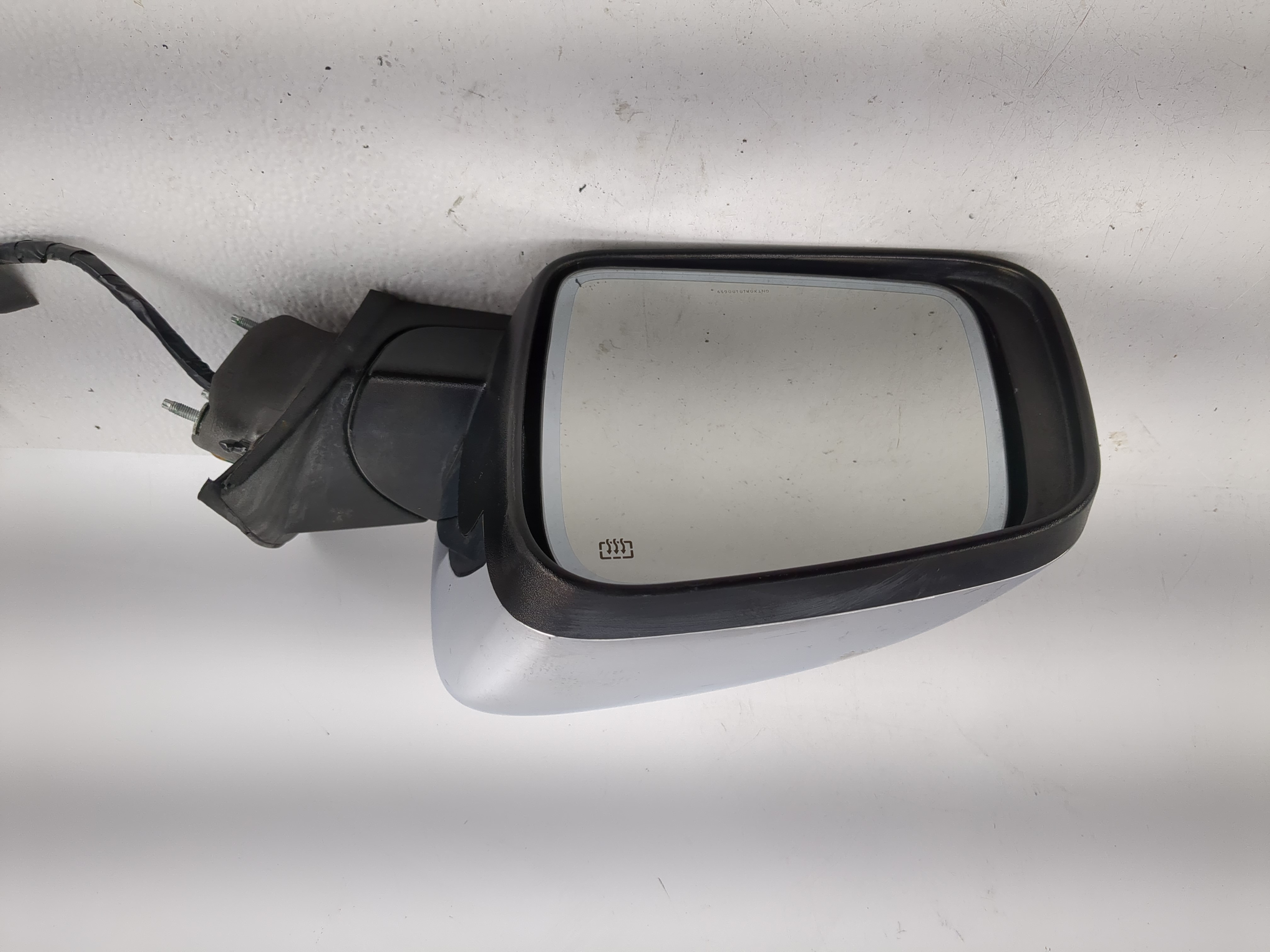 2011-2018 Jeep Grand Cherokee Driver Left Side View Power Door Mirror 1201211 - Oemusedautoparts1.com