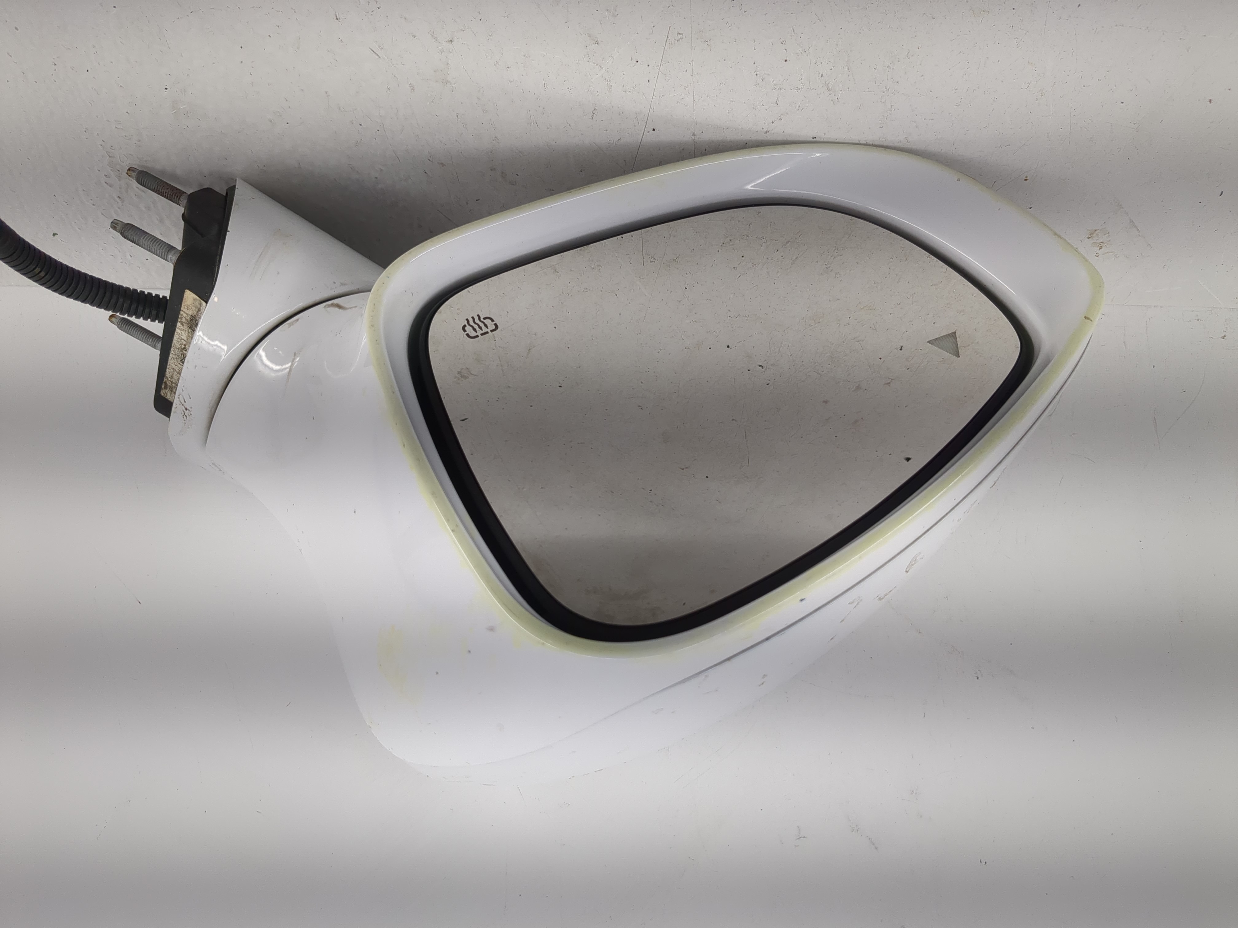 2017-2019 Chrysler Pacifica Driver Left Side View Power Door Mirror 1201212 - Oemusedautoparts1.com