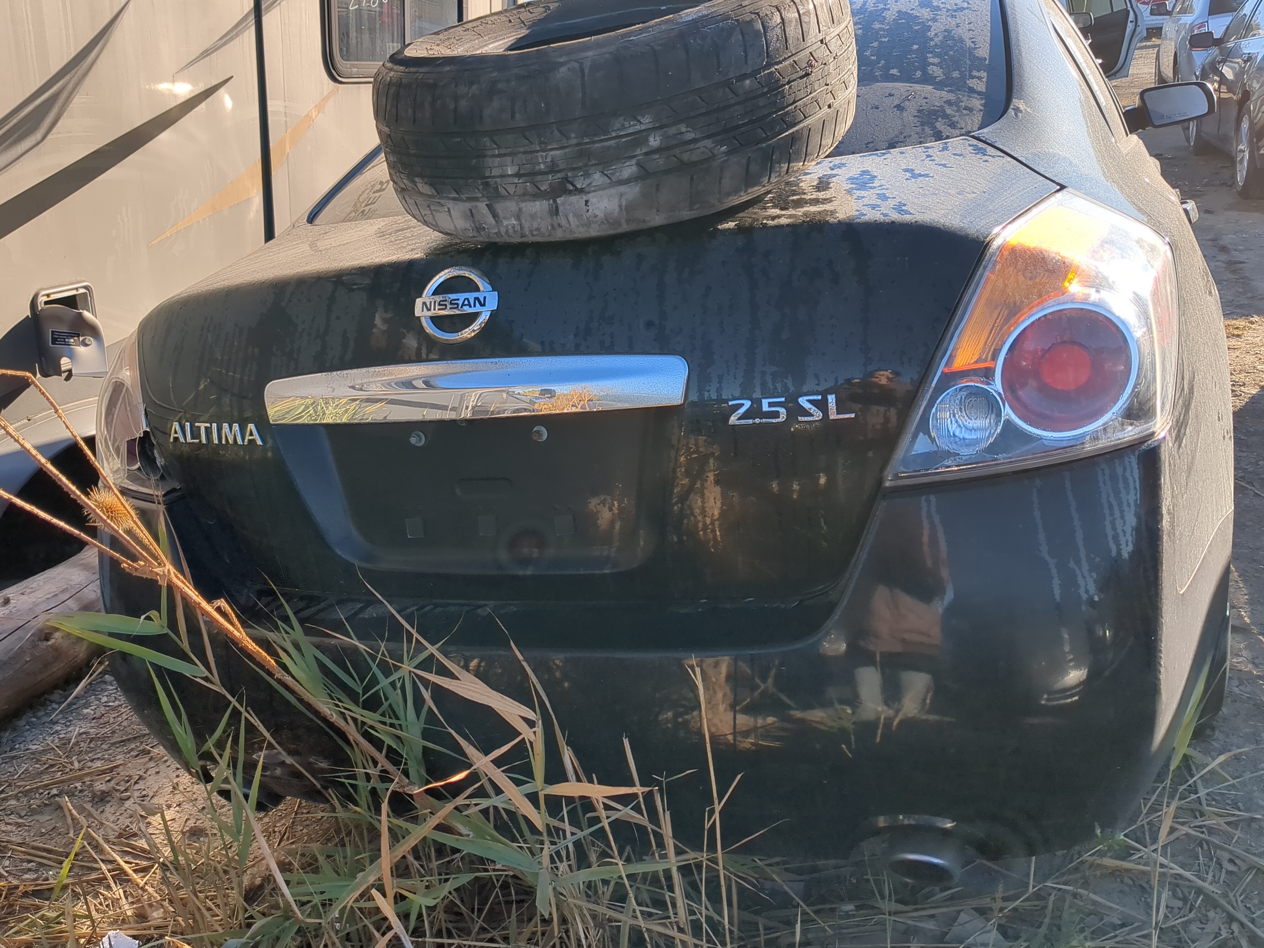 2007-2012 Nissan Altima Trunk/decklid/hatch/tailgate Oem 1201392 - Oemusedautoparts1.com