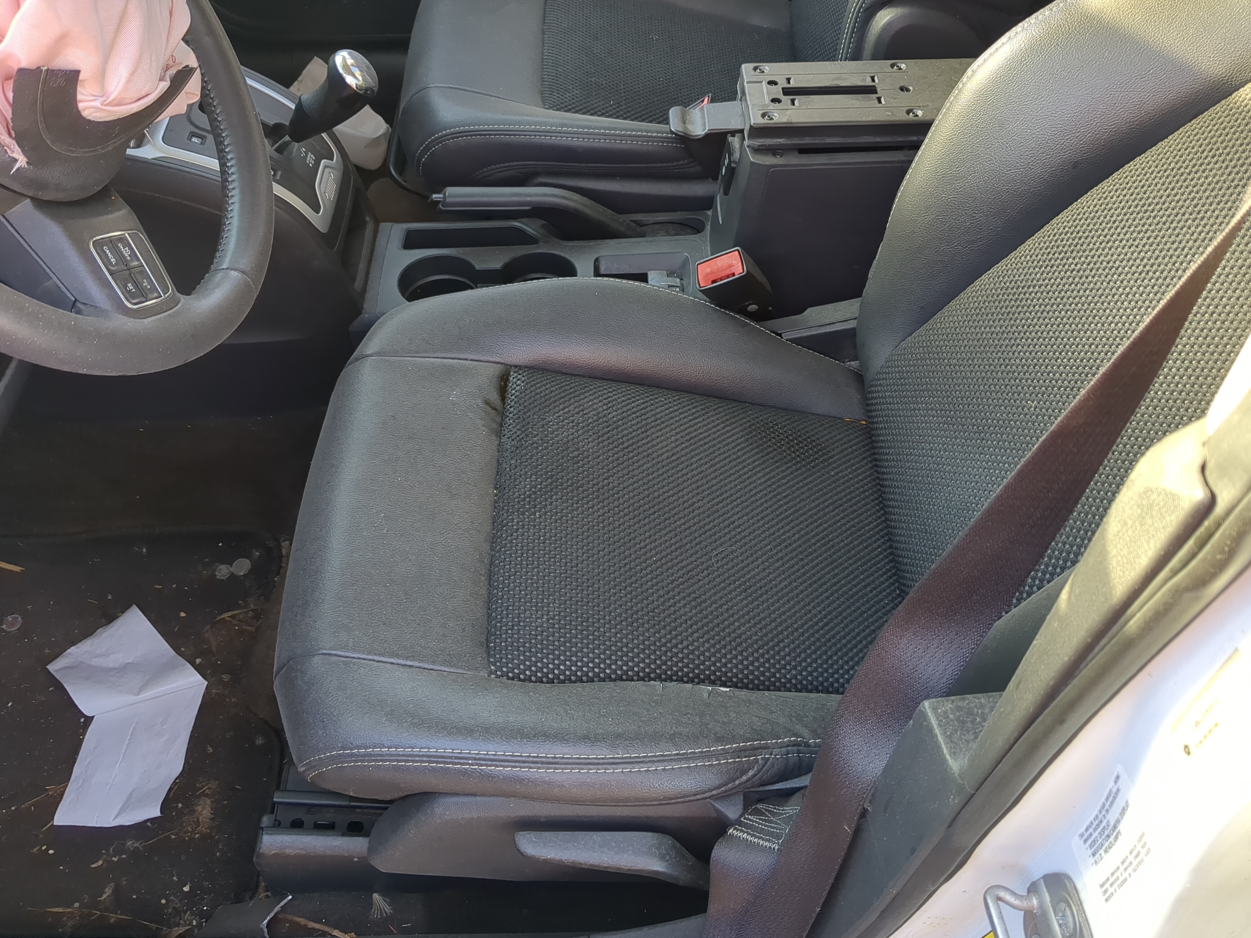 2009-2014 Jeep Compass Driver Front Seat Oem 1201526 - Oemusedautoparts1.com