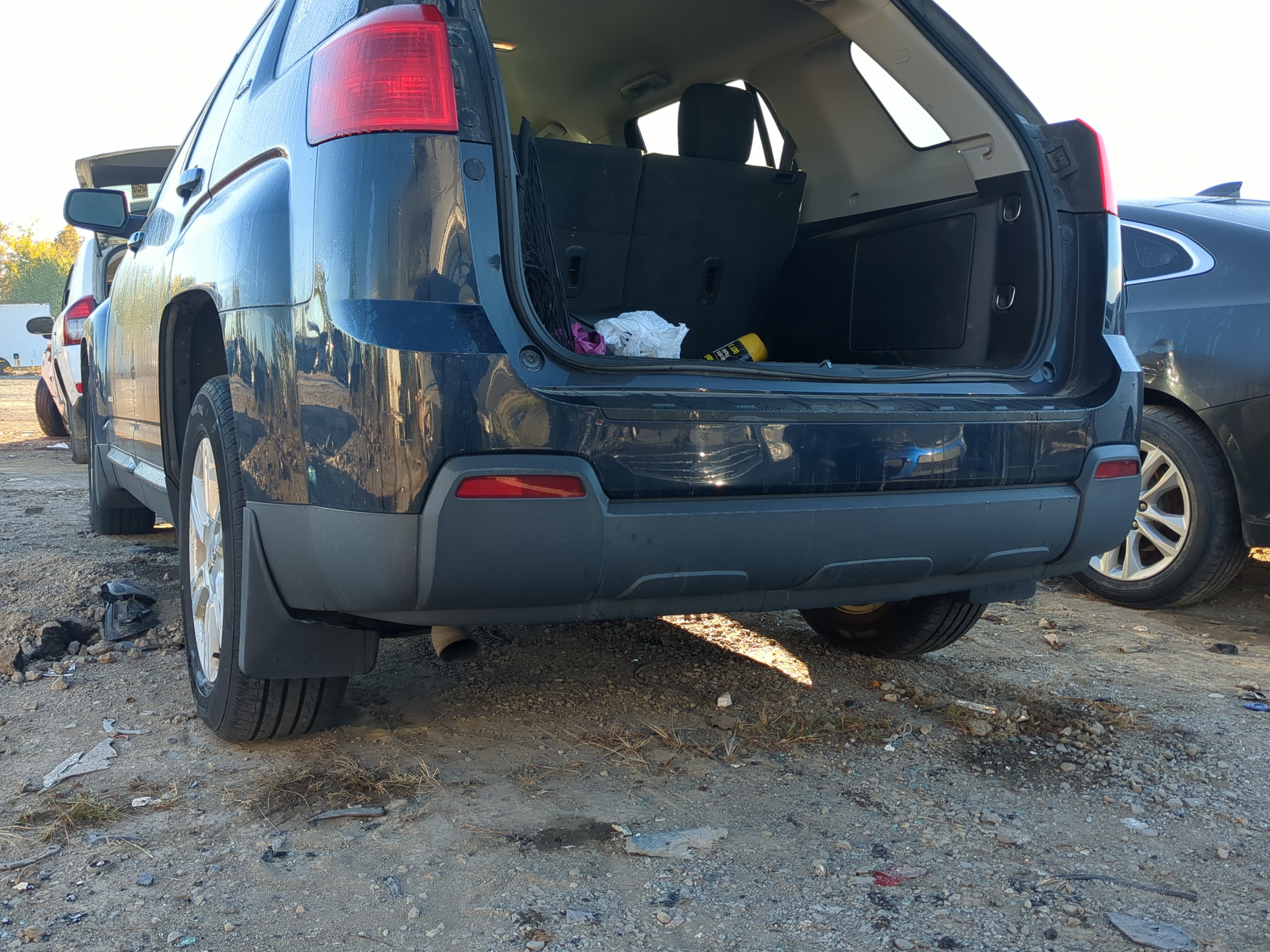 2010-2015 Gmc Terrain Rear Bumper Assembly Oem 1201552 - Oemusedautoparts1.com