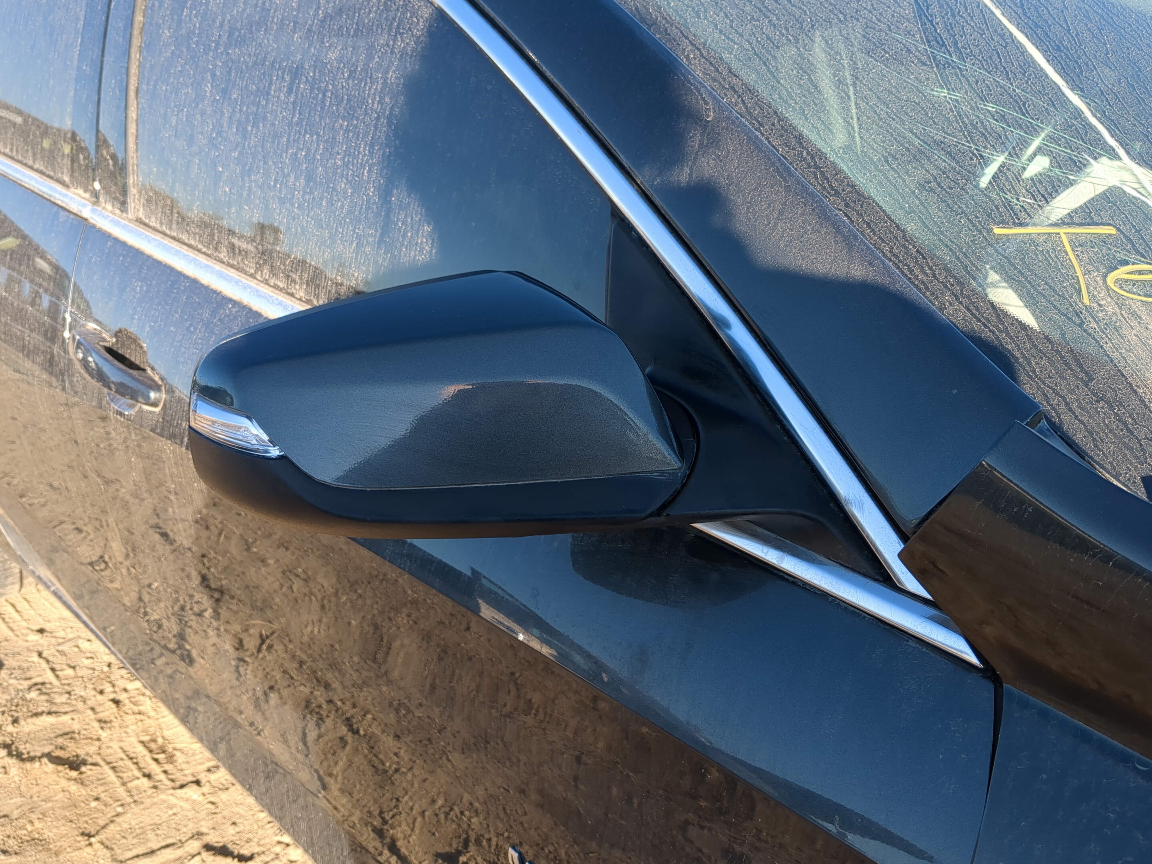 2016-2018 Chevrolet Malibu Passenger Right Side View Power Door Mirror 1202015 - Oemusedautoparts1.com