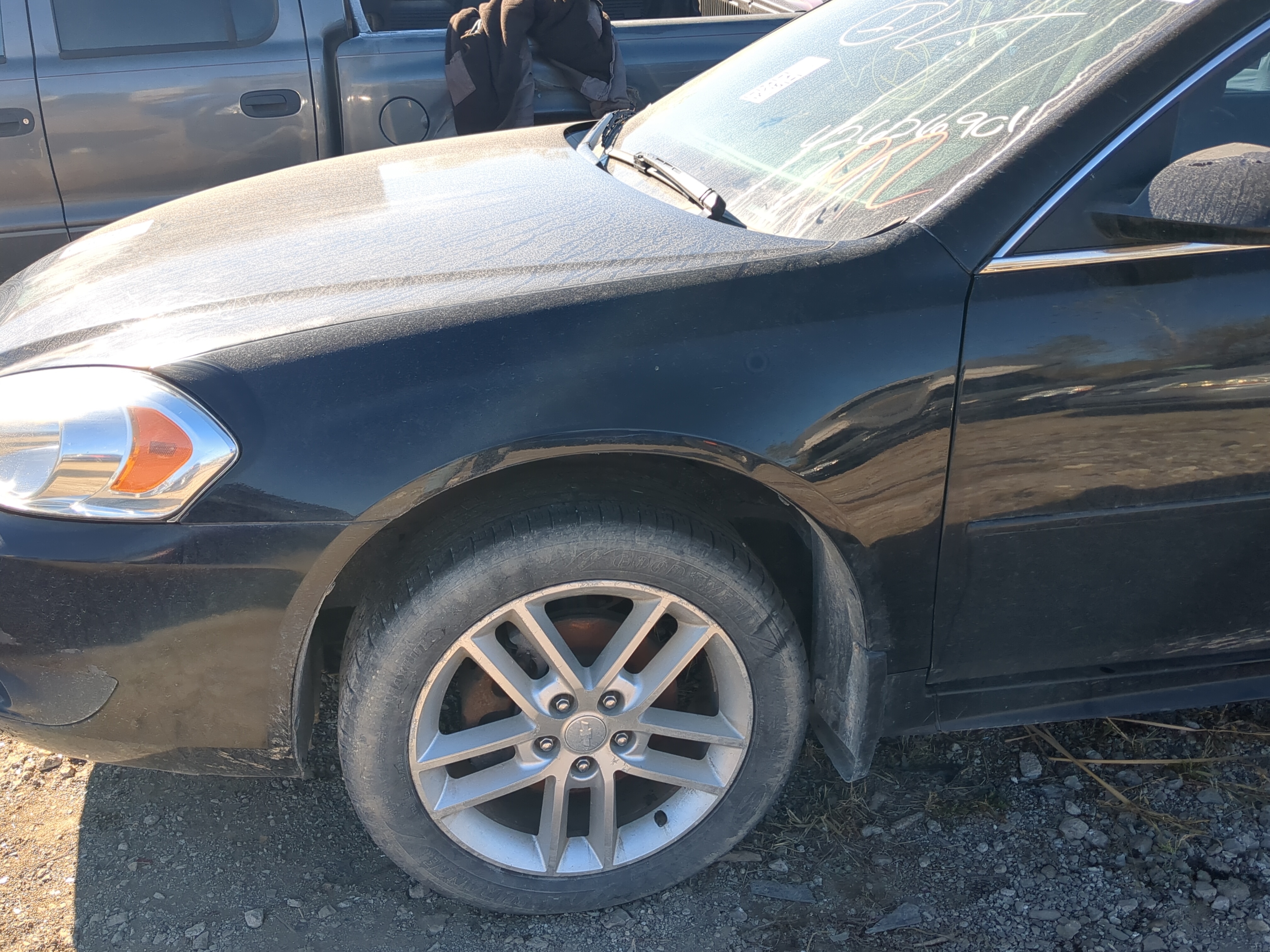 2006-2016 Chevrolet Impala Driver Fender 1202497 - Oemusedautoparts1.com