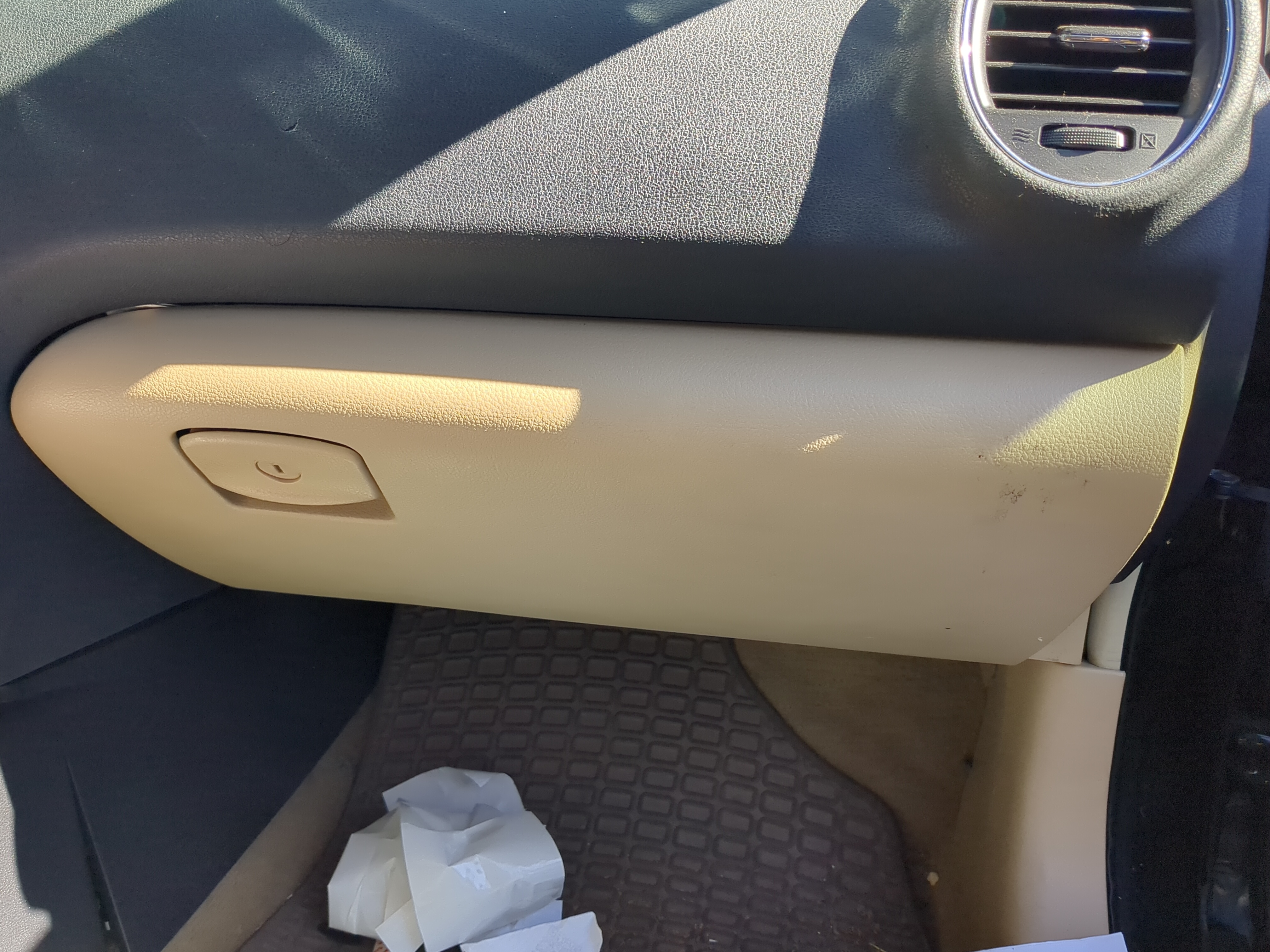 2010 Nissan Maxima Passenger Glove Box Door Storage Compartment 1202730 - Oemusedautoparts1.com