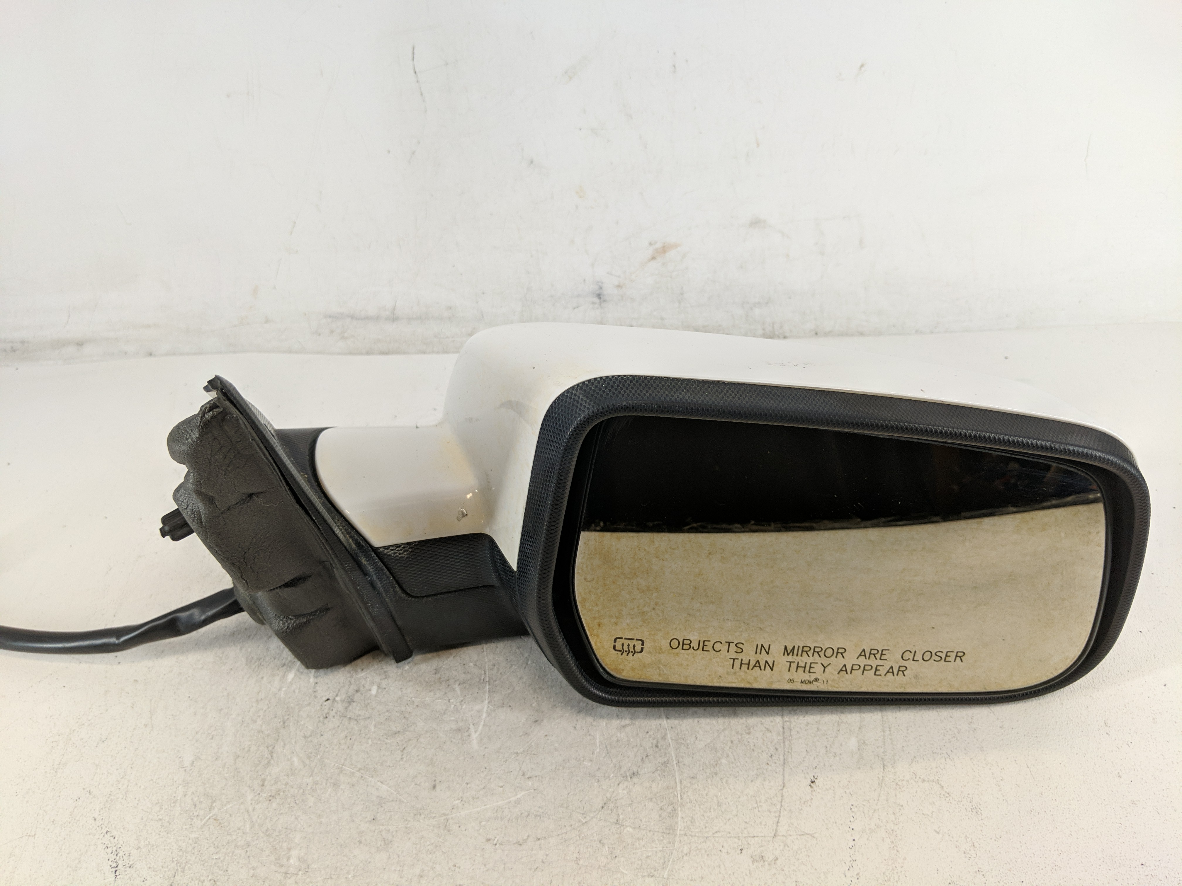 2015-2017 Chevrolet Equinox Passenger Right Side View Power Door Mirror 1202770 - Oemusedautoparts1.com