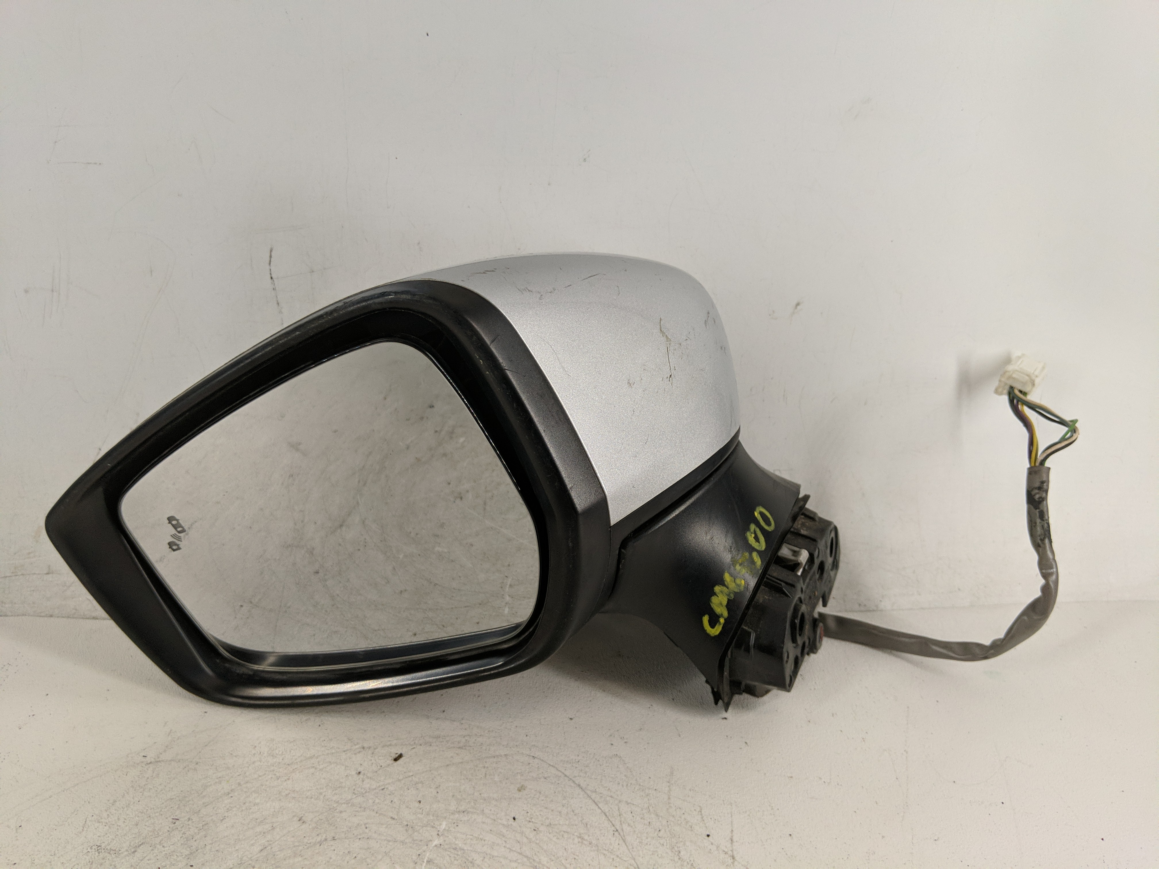 2020-2022 Nissan Versa Driver Left Side View Power Door Mirror Silver 1202772 - Oemusedautoparts1.com