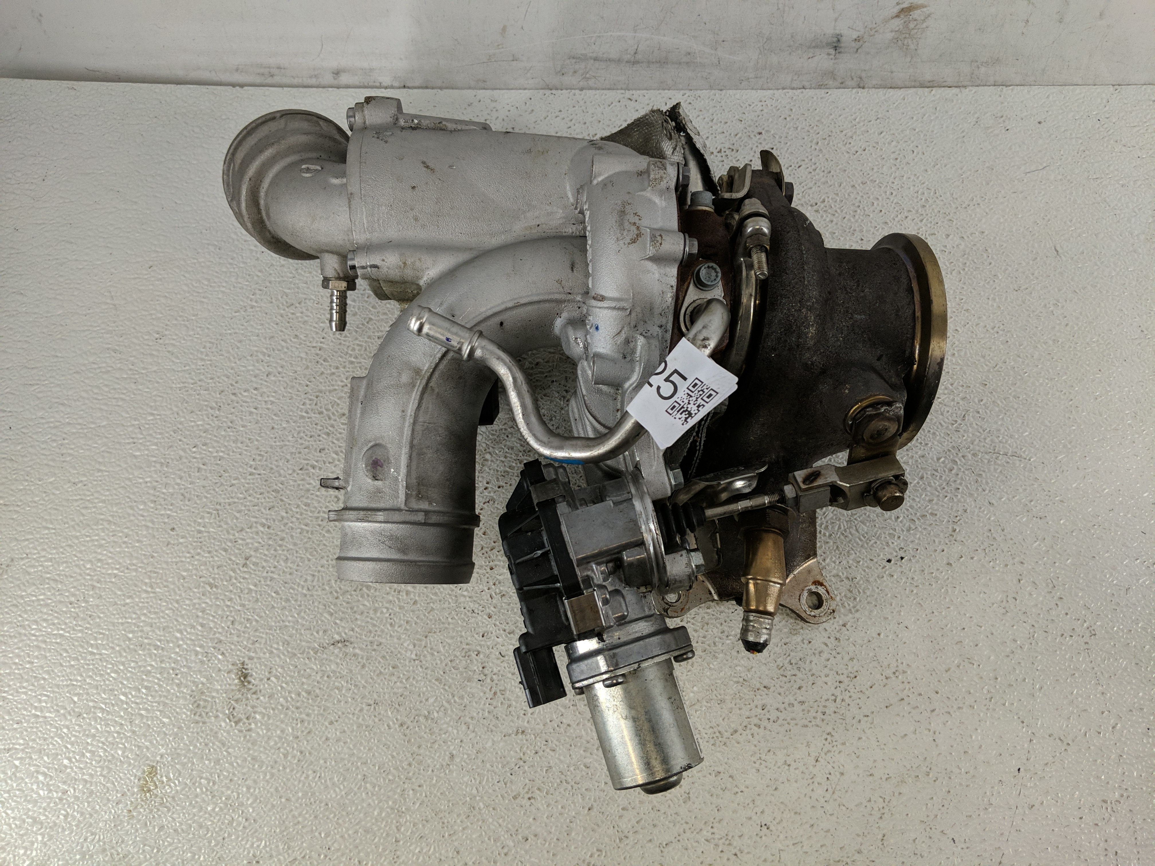 2015 Volkswagen Passat Turbocharger Exhaust Manifold With Turbo Charger 1202825 - Oemusedautoparts1.com