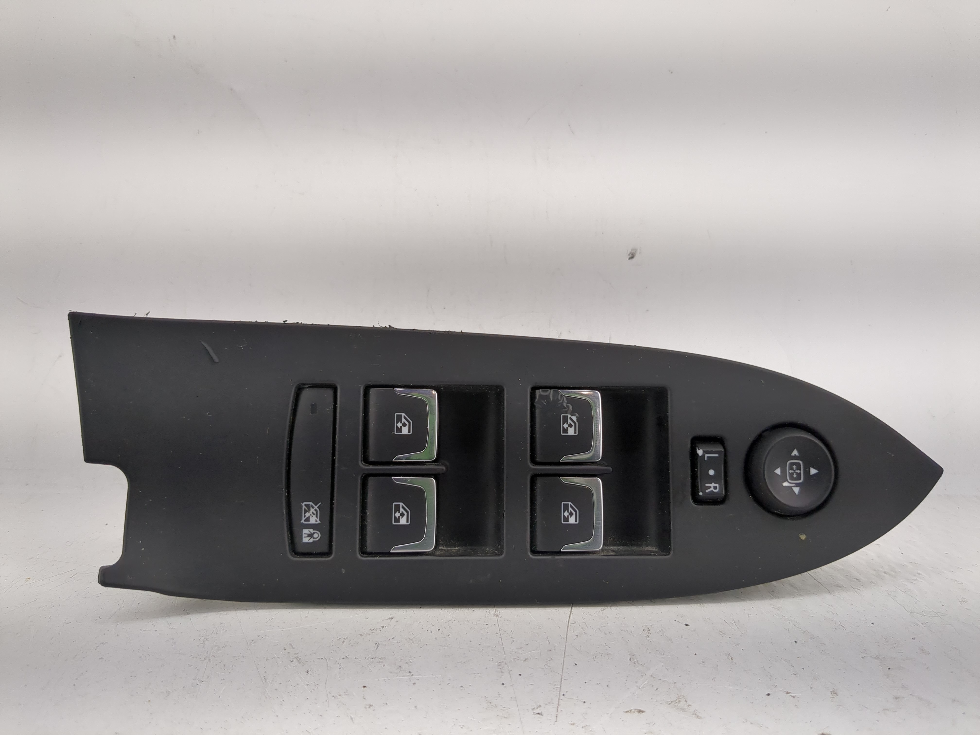 2014-2019 Cadillac Cts Driver Left Door Master Power Window Switch 1202899 - Oemusedautoparts1.com