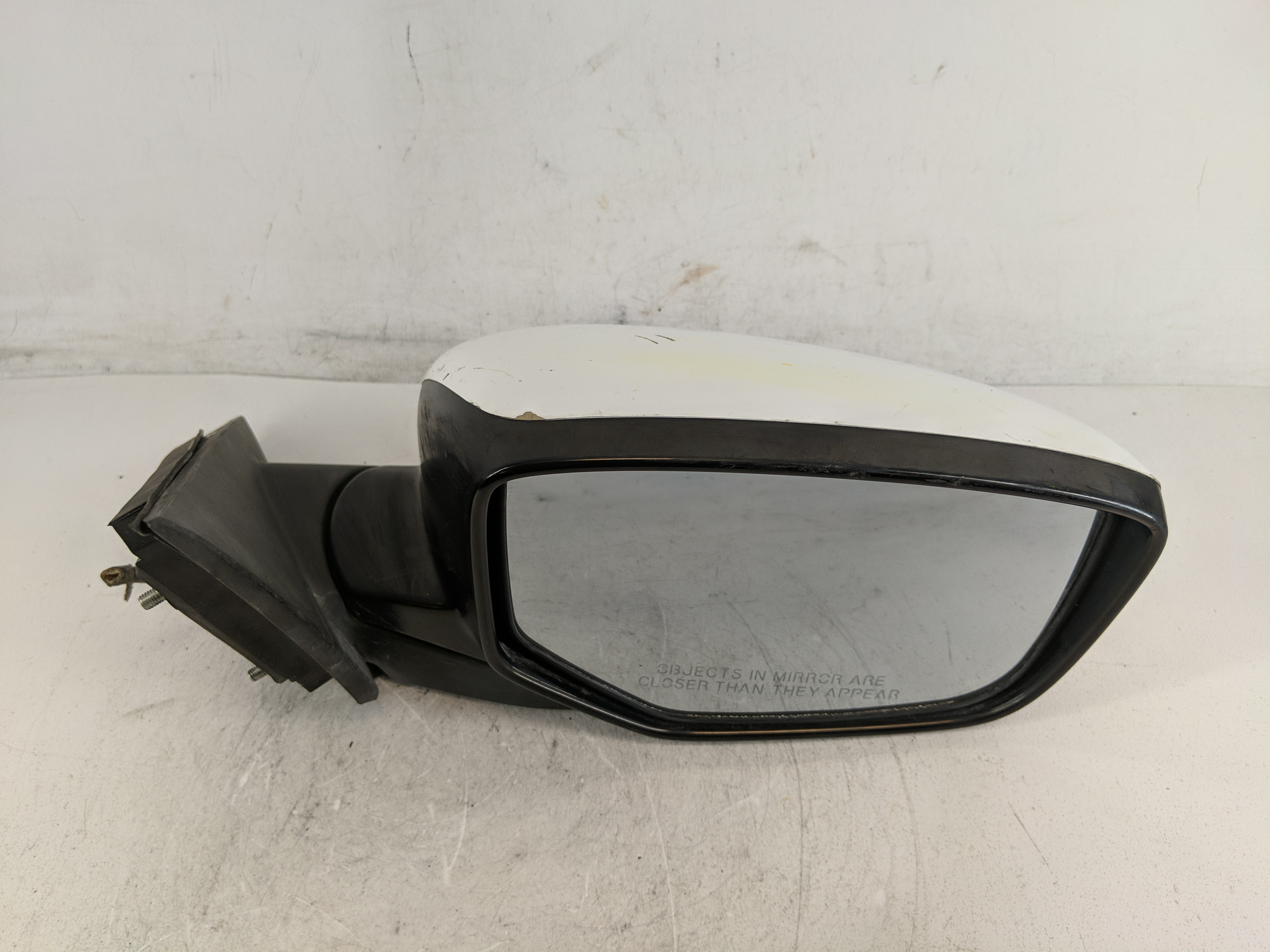 2008-2012 Honda Accord Passenger Right Side View Power Door Mirror White 1202915 - Oemusedautoparts1.com