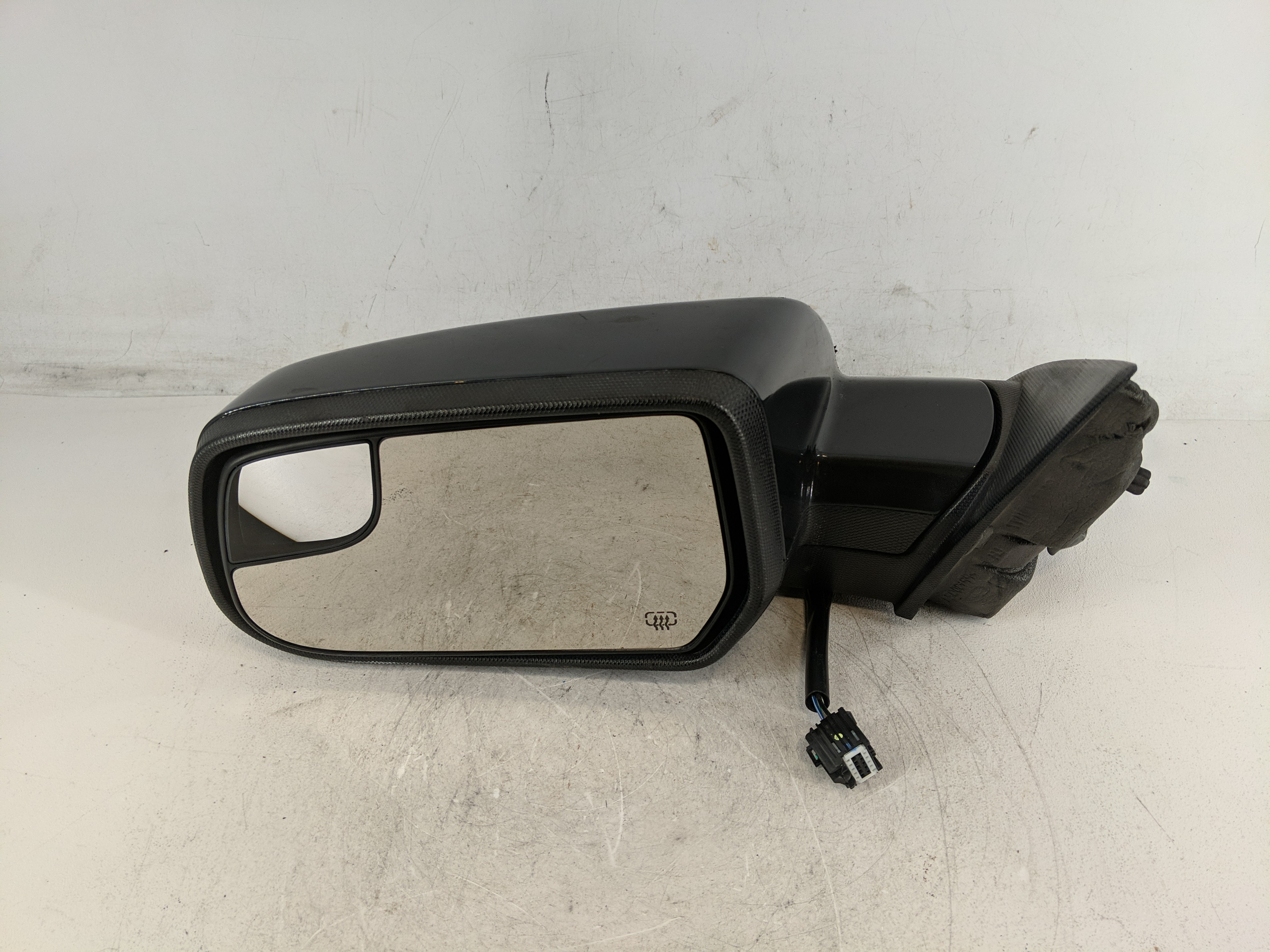 2011-2014 Chevrolet Equinox Driver Left Side View Power Door Mirror Gray 1202921 - Oemusedautoparts1.com