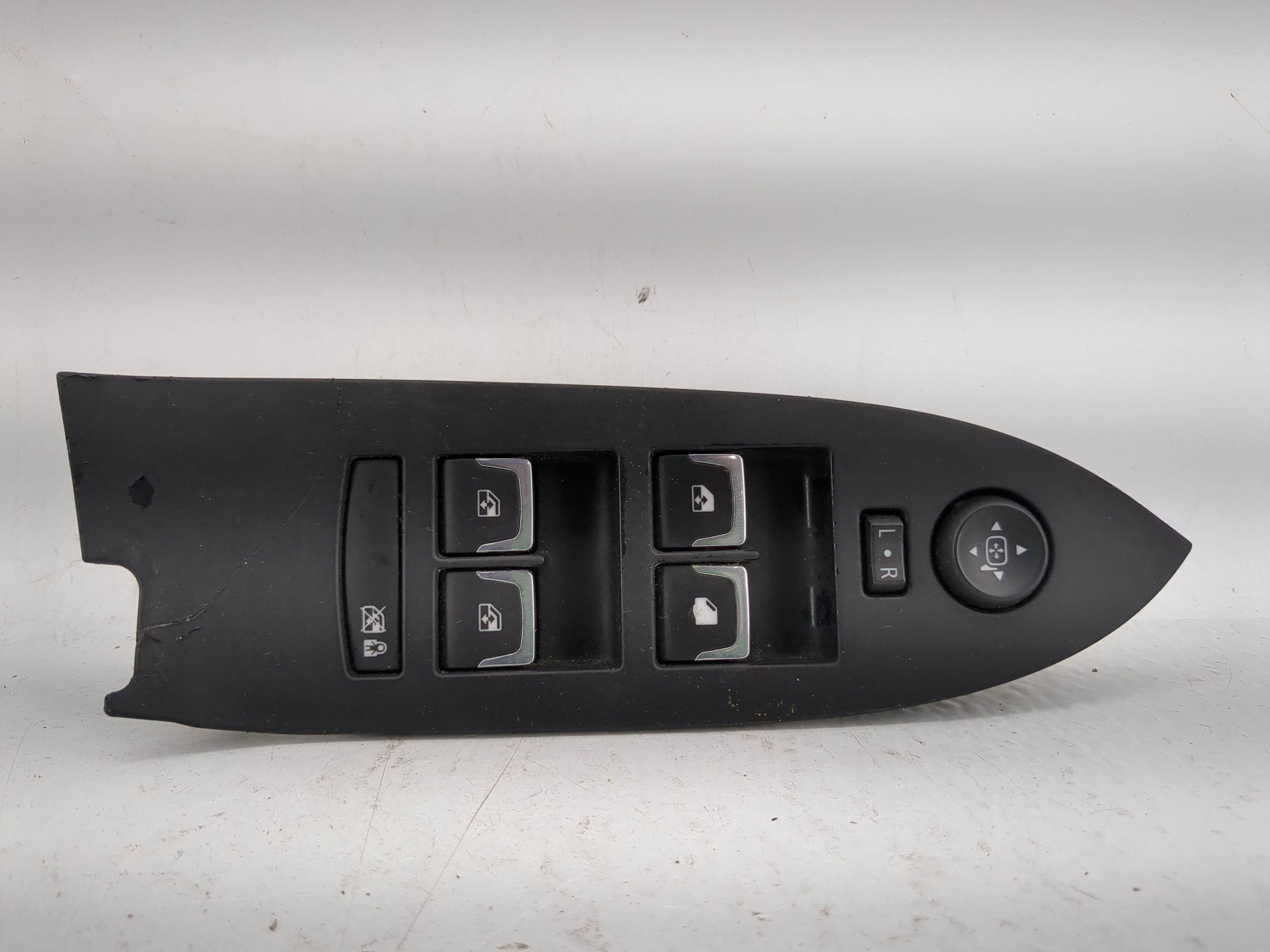 2014-2019 Cadillac Cts Driver Left Door Master Power Window Switch 1202933 - Oemusedautoparts1.com