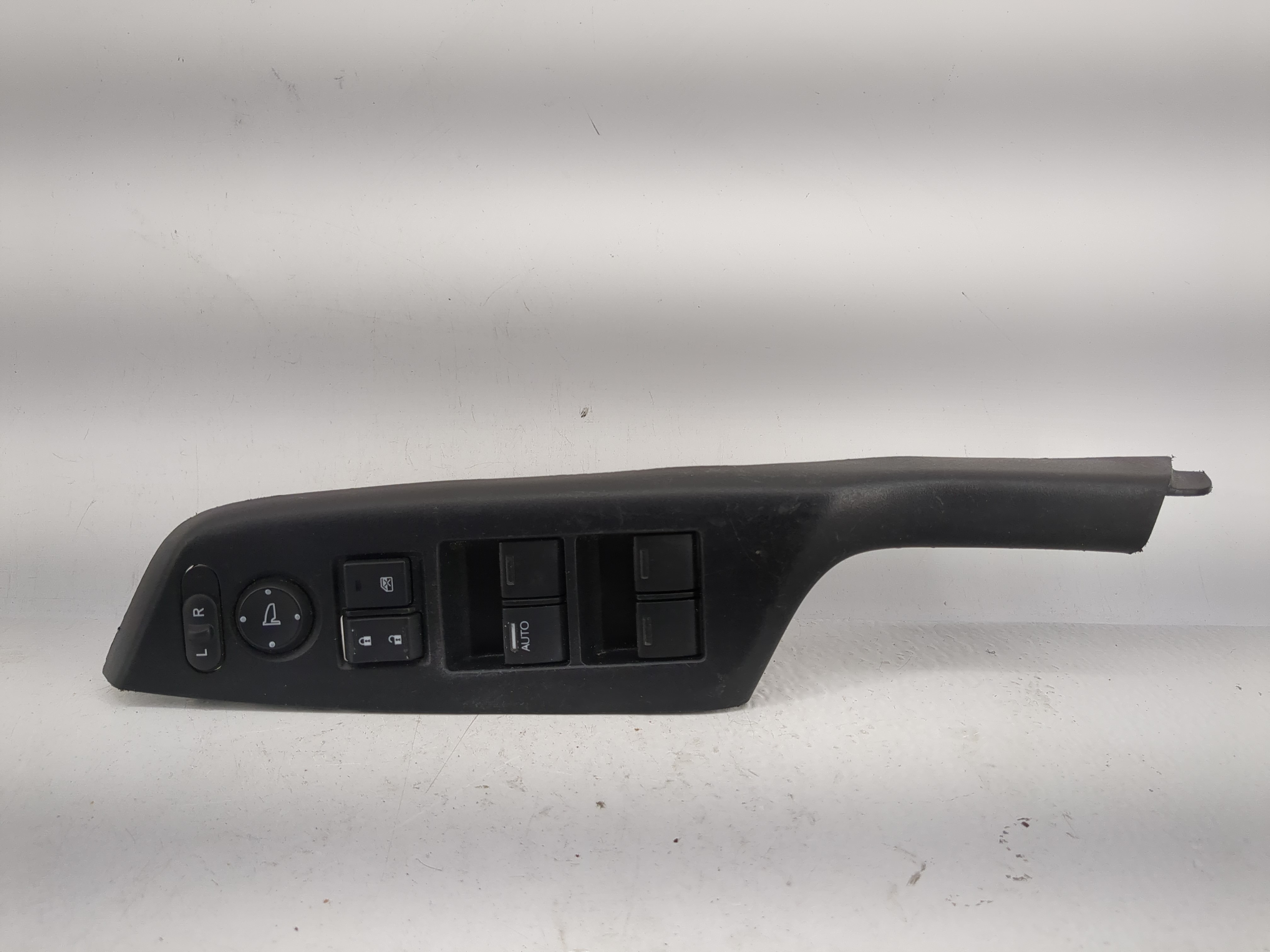 2014-2015 Honda Civic Driver Left Door Master Power Window Switch 1202962 - Oemusedautoparts1.com