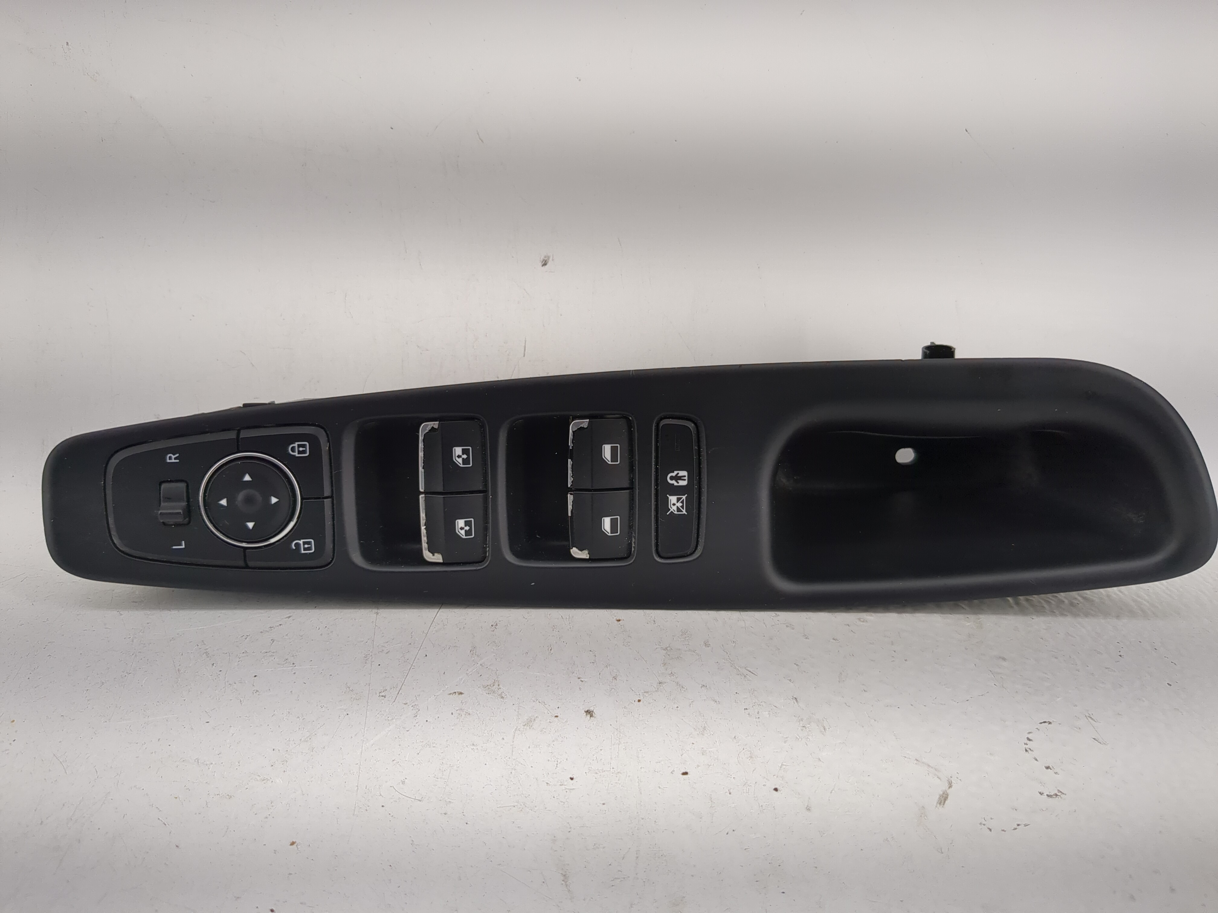 2021-2021 Hyundai Santa Fe Driver Left Door Master Power Window Switch 1202969 - Oemusedautoparts1.com