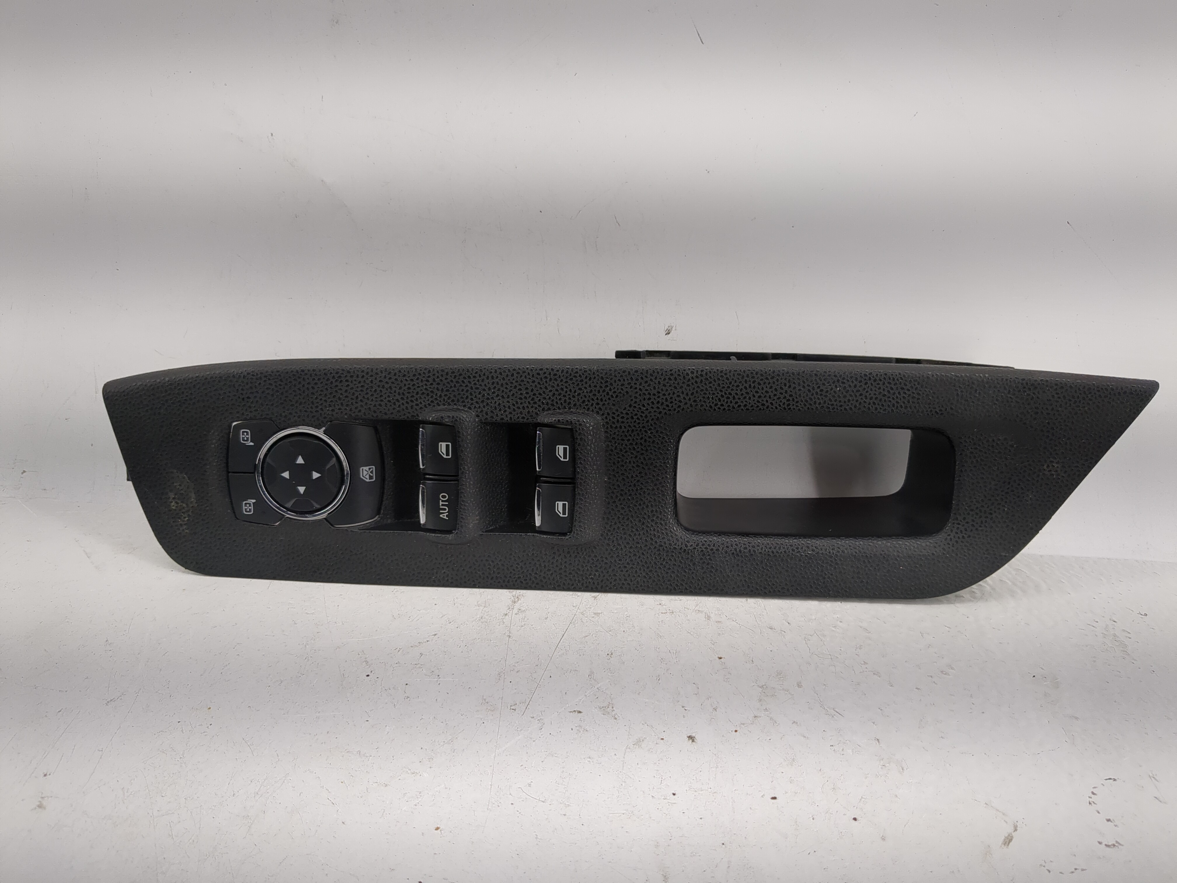 2018-2022 Ford Ecosport Driver Left Door Master Power Window Switch 1202972 - Oemusedautoparts1.com