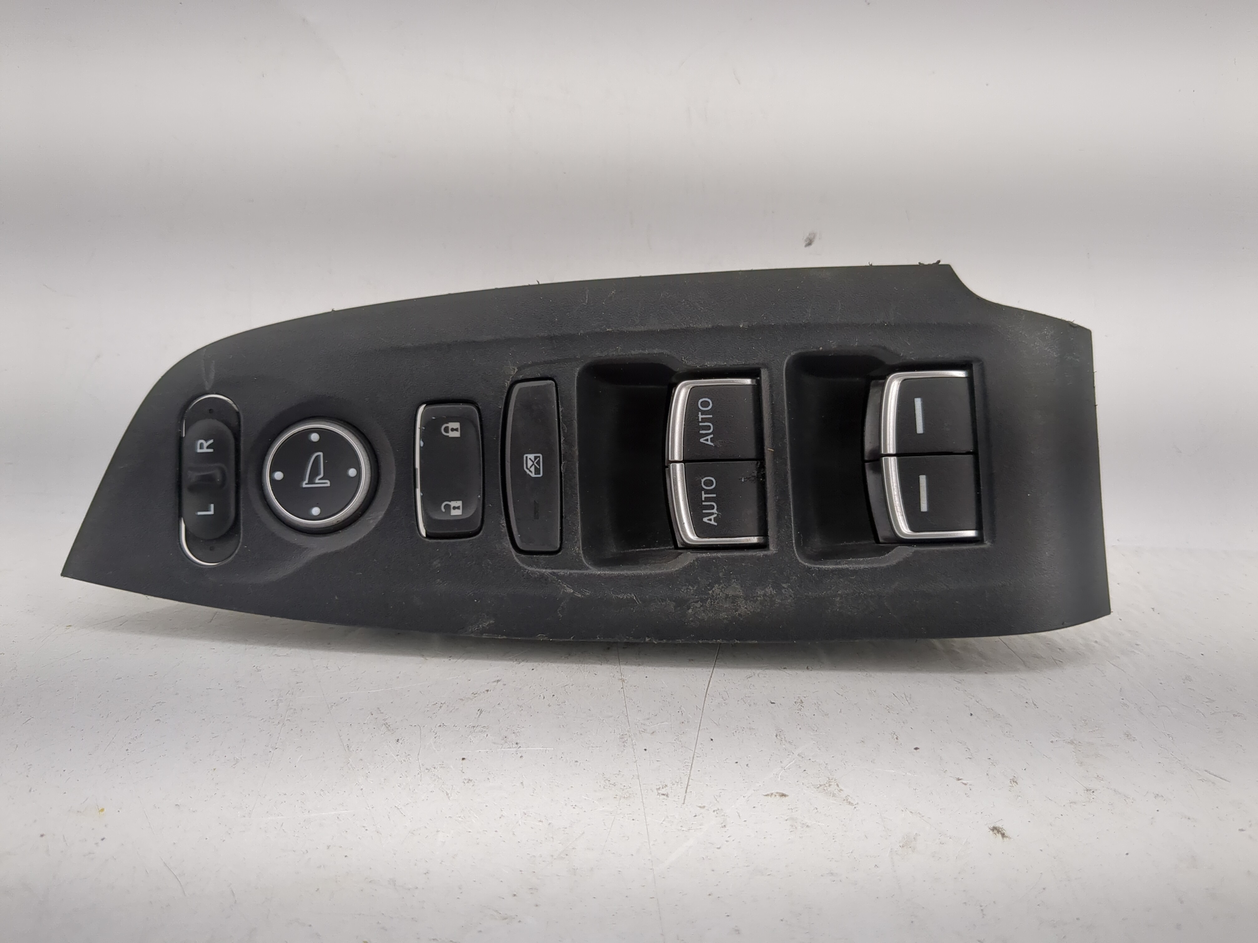 2018-2022 Honda Accord Driver Left Door Master Power Window Switch 1202988 - Oemusedautoparts1.com