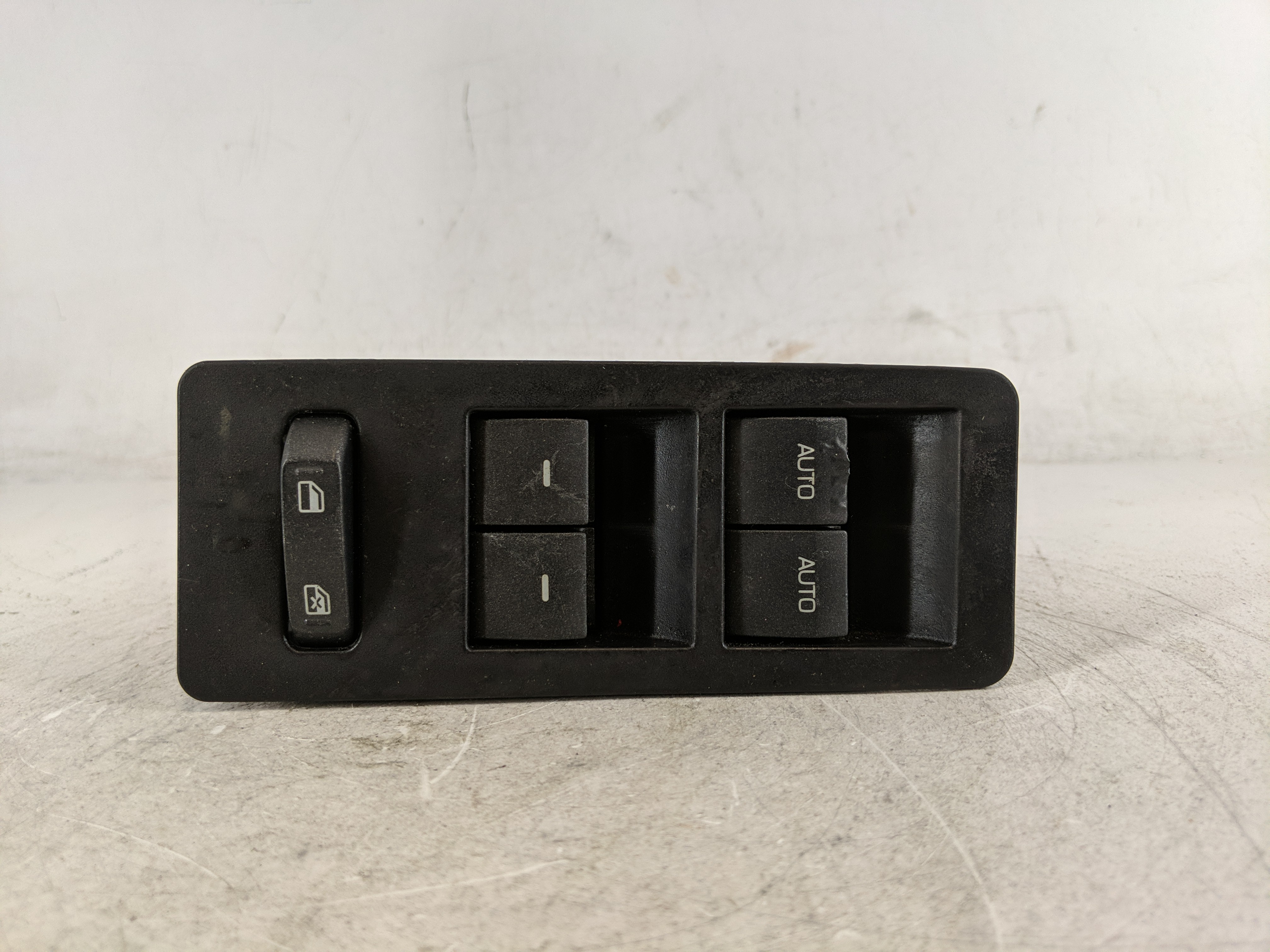 2010-2012 Lincoln Mkz Driver Left Door Master Power Window Switch 1203021 - Oemusedautoparts1.com