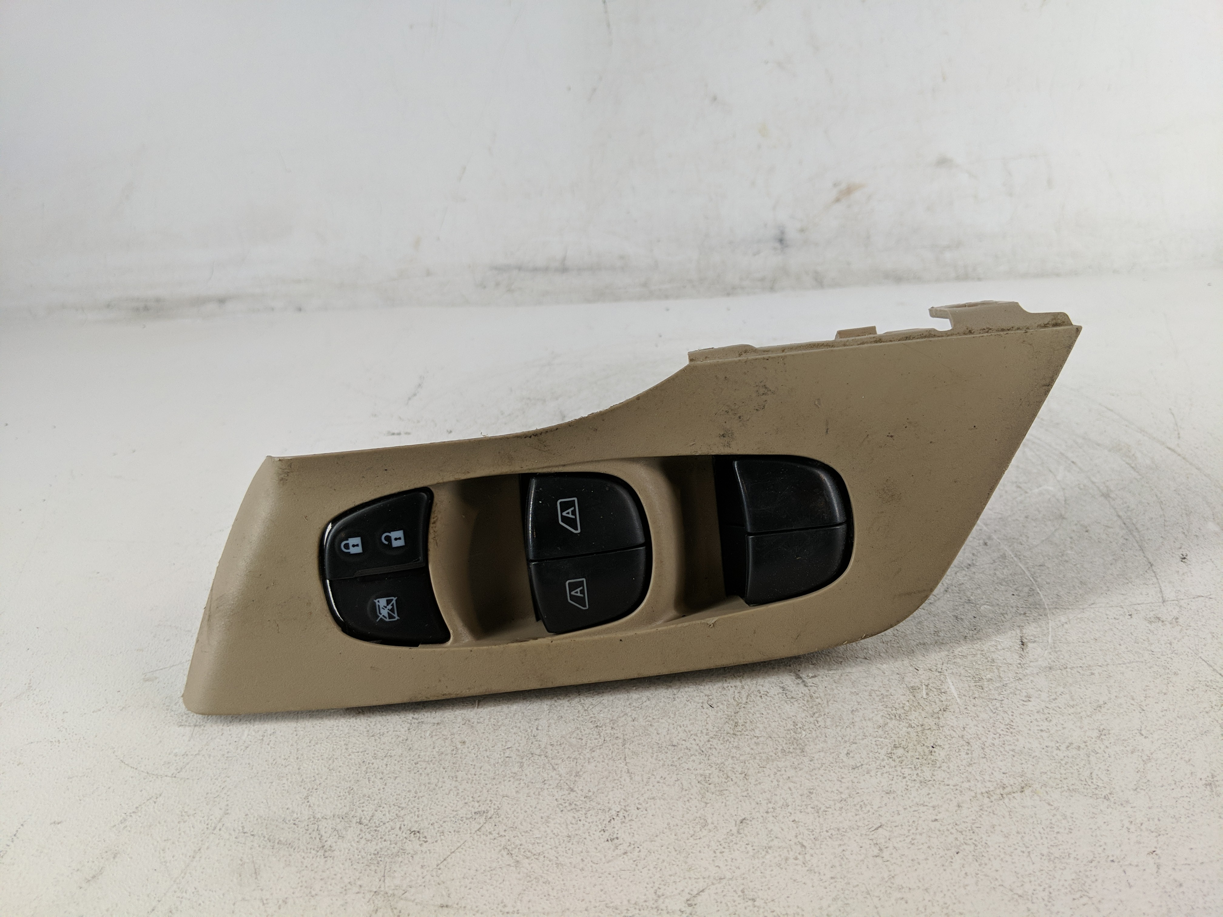 2013-2018 Nissan Altima Driver Left Door Master Power Window Switch 1203029 - Oemusedautoparts1.com