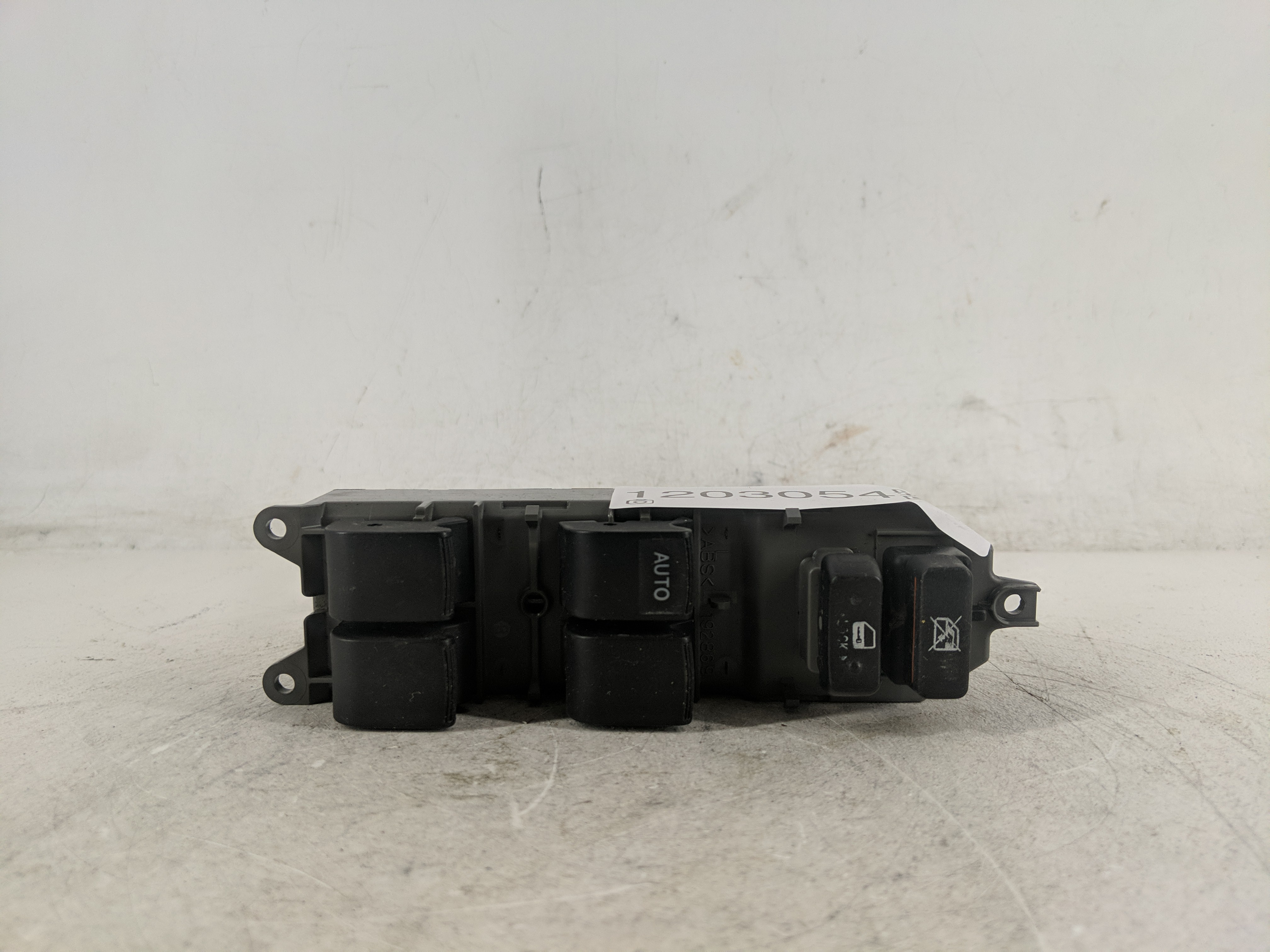 2010-2011 Toyota Camry Driver Left Door Master Power Window Switch 1203054 - Oemusedautoparts1.com