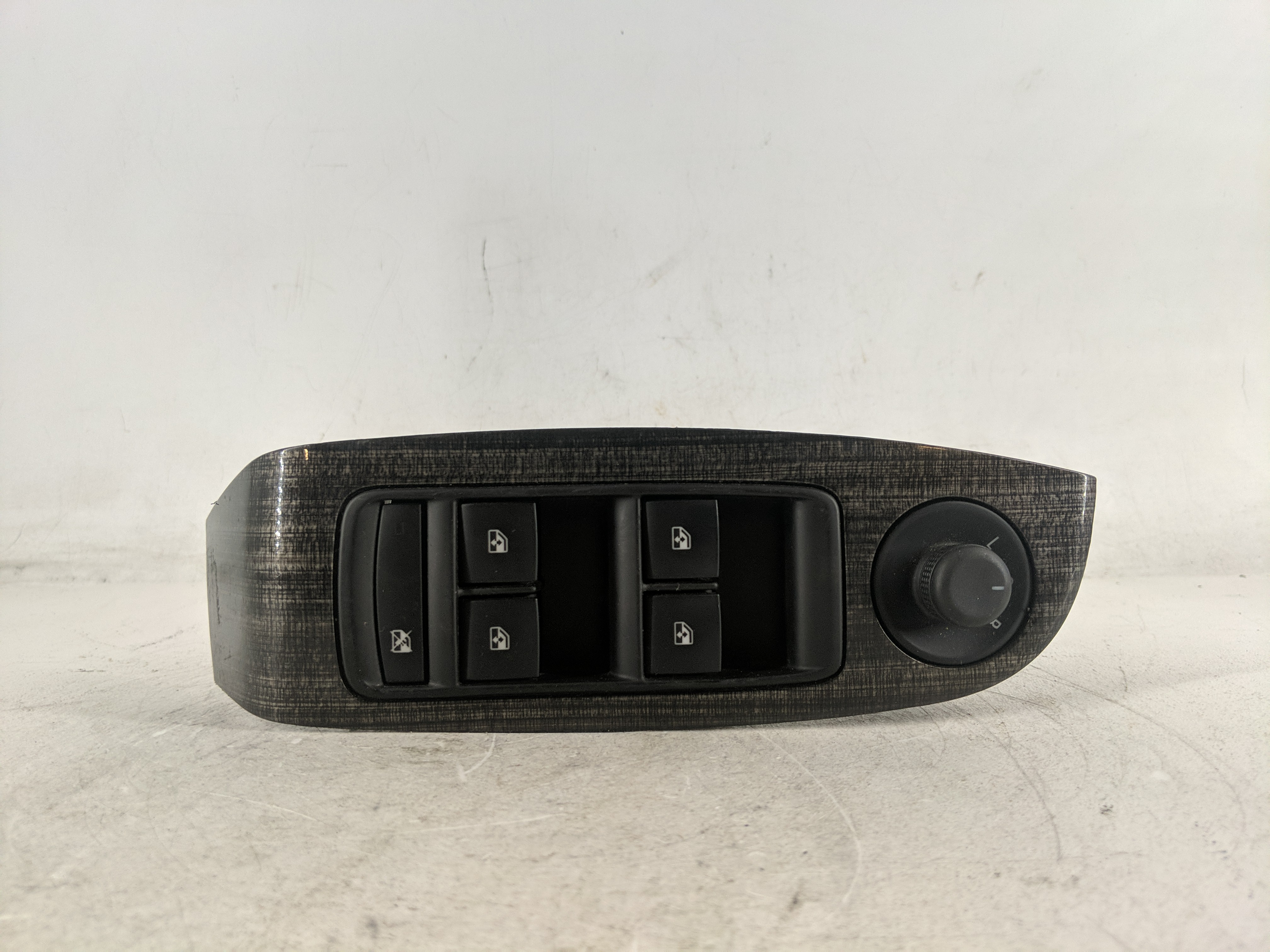2014-2016 Chevrolet Malibu Driver Left Door Master Power Window Switch 1203060 - Oemusedautoparts1.com