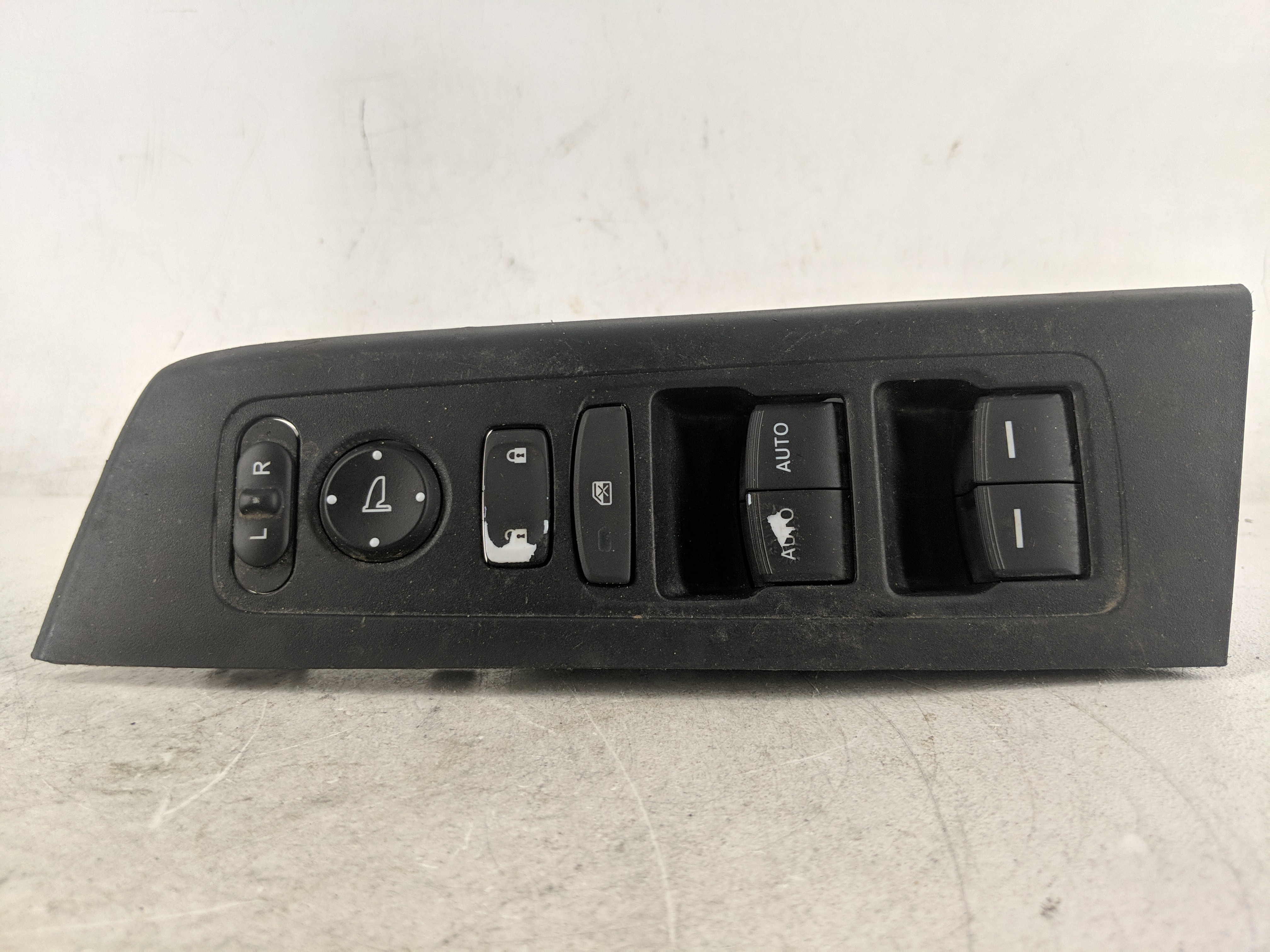 2014-2016 Honda Cr-v Driver Left Door Master Power Window Switch 1203135 - Oemusedautoparts1.com