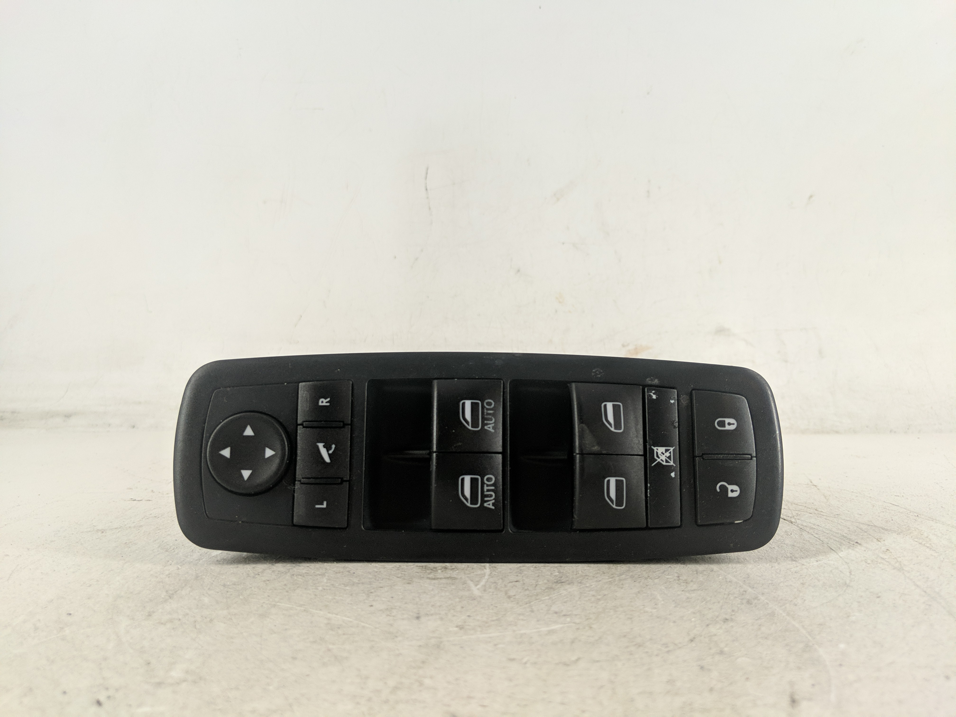 2016 Jeep Grand Cherokee Driver Left Door Master Power Window Switch 1203173 - Oemusedautoparts1.com