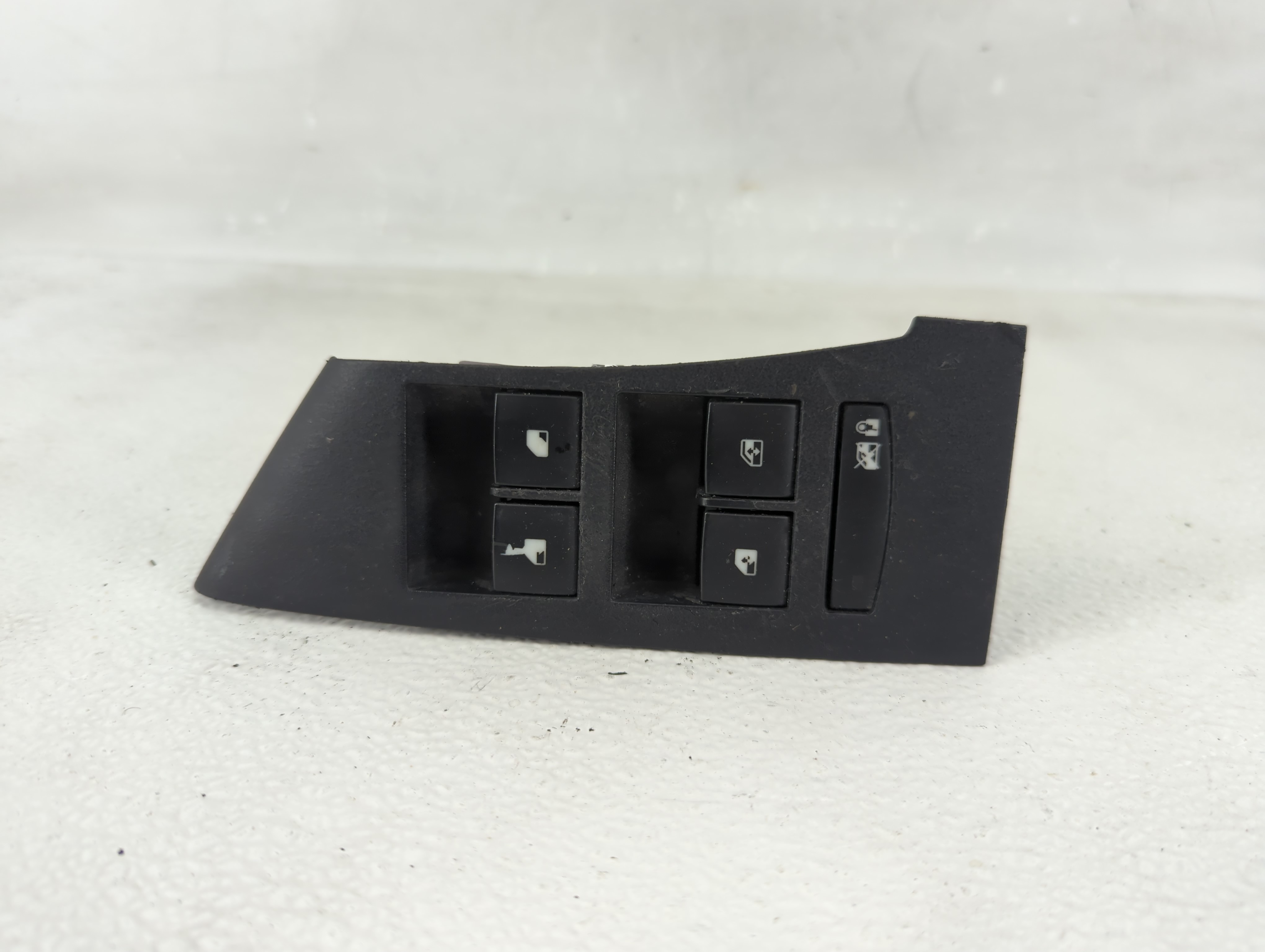 Picture of 2012-2014 Buick Verano Driver Left Door Master Power Window Switch 1203187