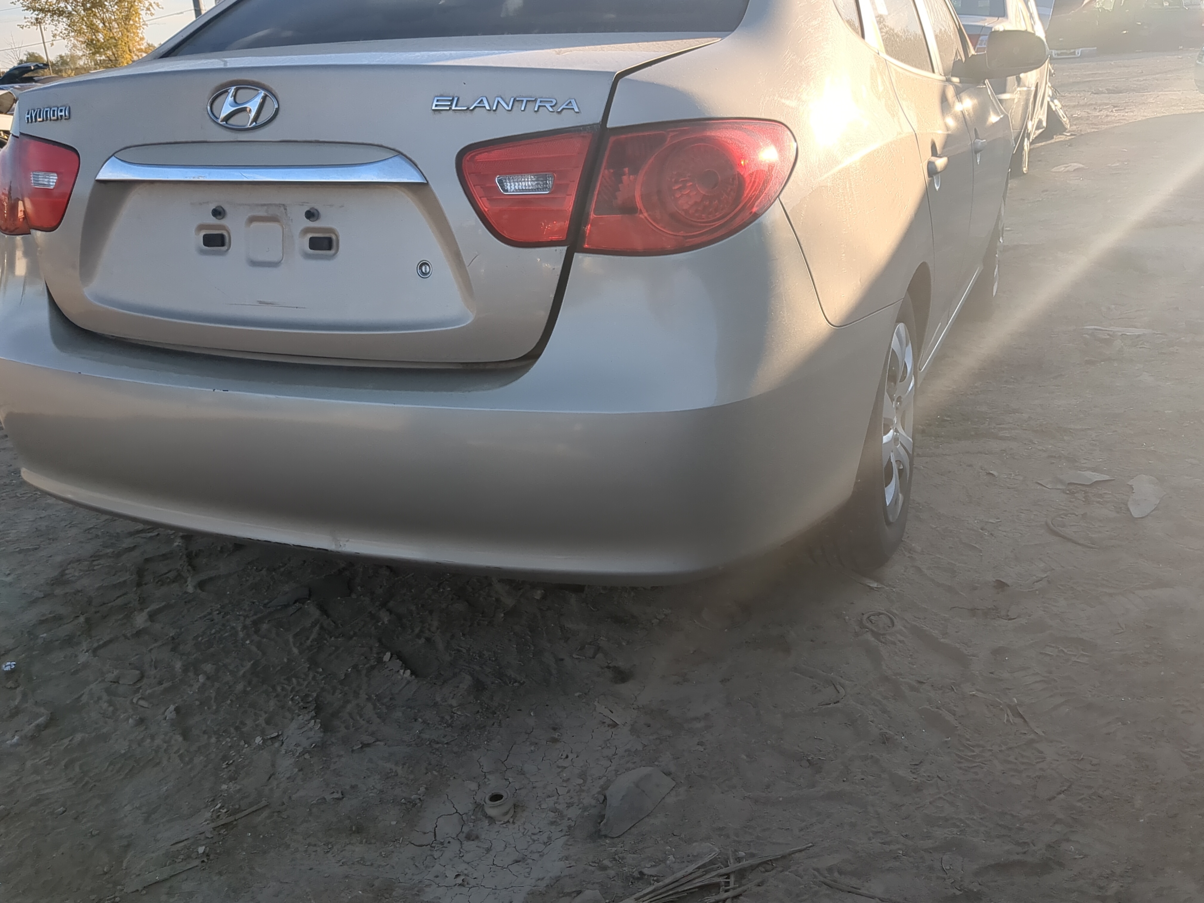 2007-2010 Hyundai Elantra Rear Bumper Assembly Oem 1203560 - Oemusedautoparts1.com