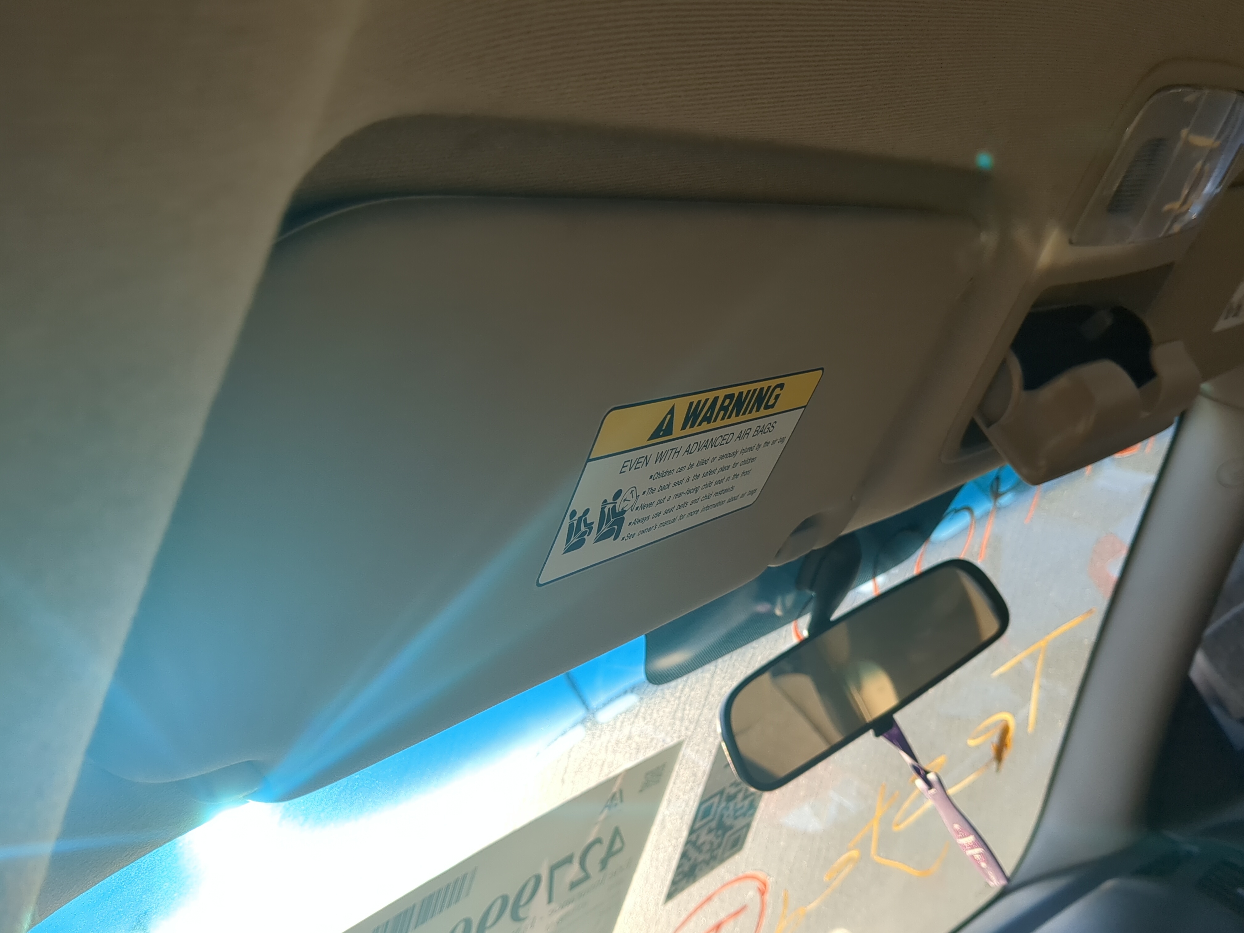 Picture of 2007-2010 Hyundai Elantra Driver Sun Visor Mirror Left Sunvisor 1203570