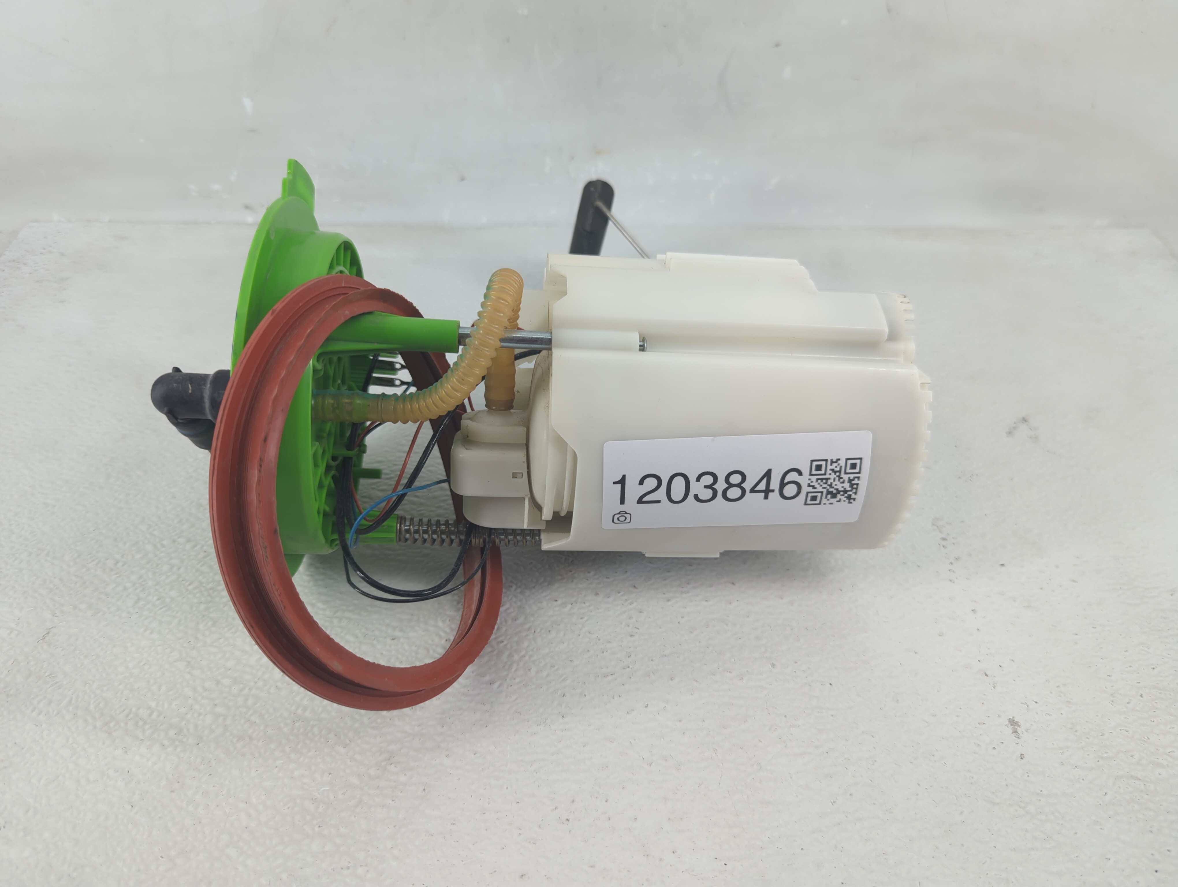 2021-2022 Volkswagen Tiguan Electrical Gas Fuel Pump Assembly 1203846 - Oemusedautoparts1.com