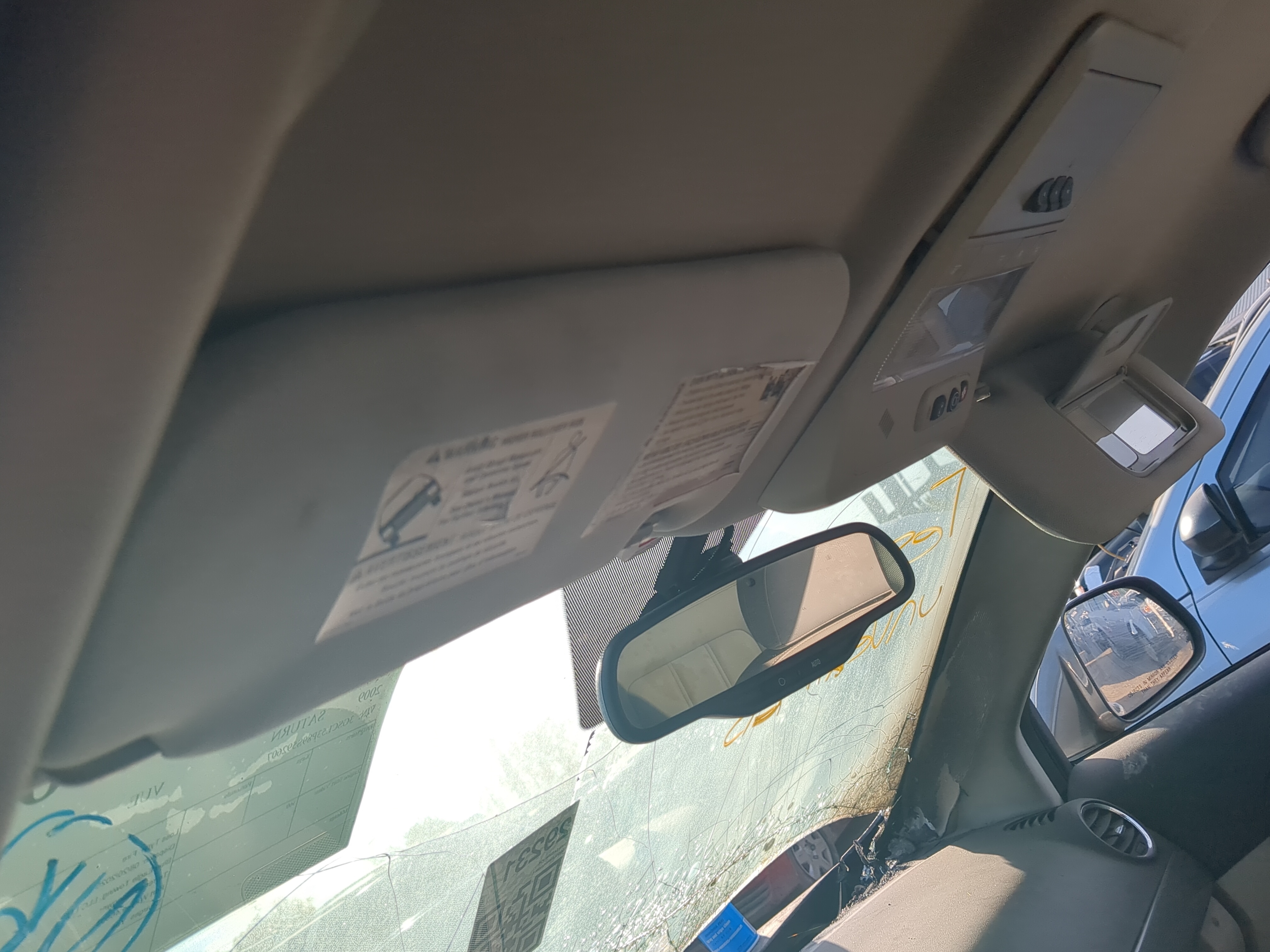 Picture of 2008-2010 Saturn Vue Driver Sun Visor Mirror Left Sunvisor 1203913