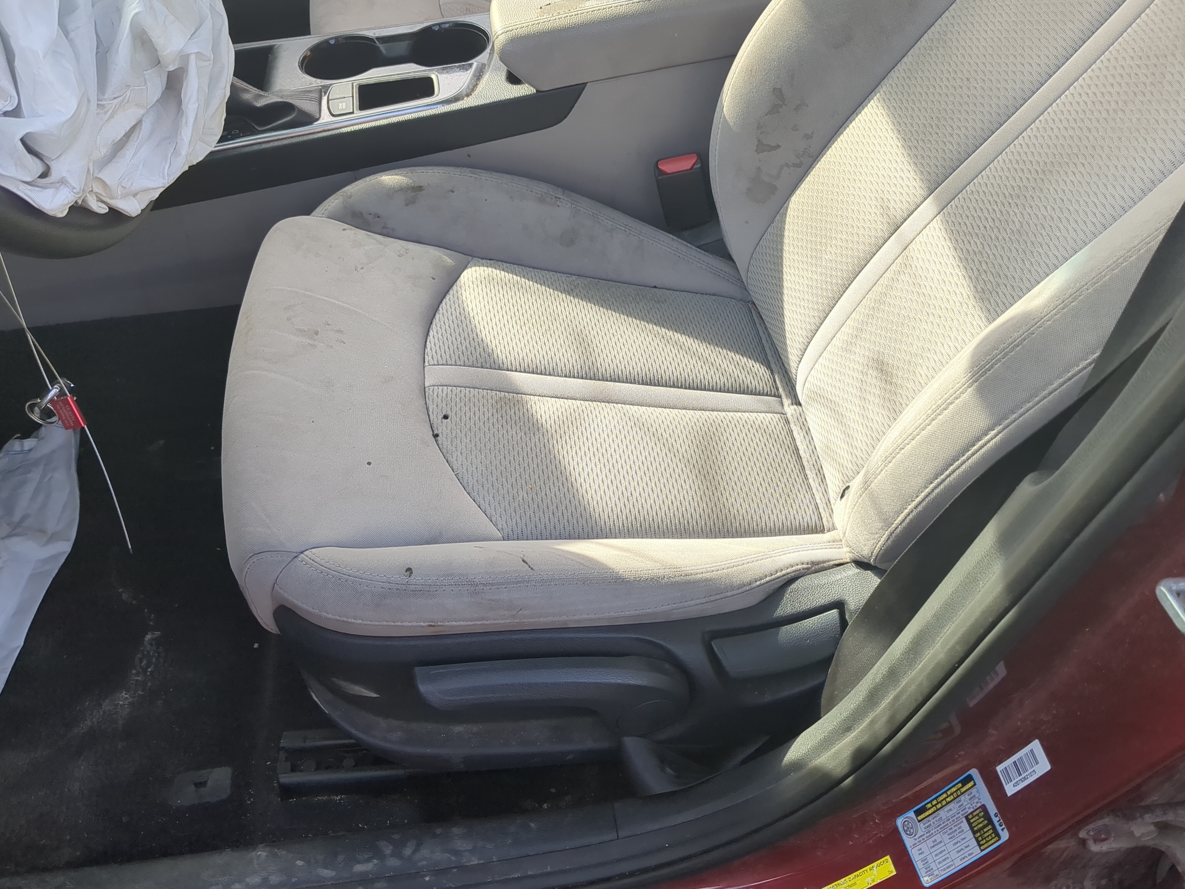 2015-2017 Hyundai Sonata Driver Front Seat Oem 1204372 - Oemusedautoparts1.com