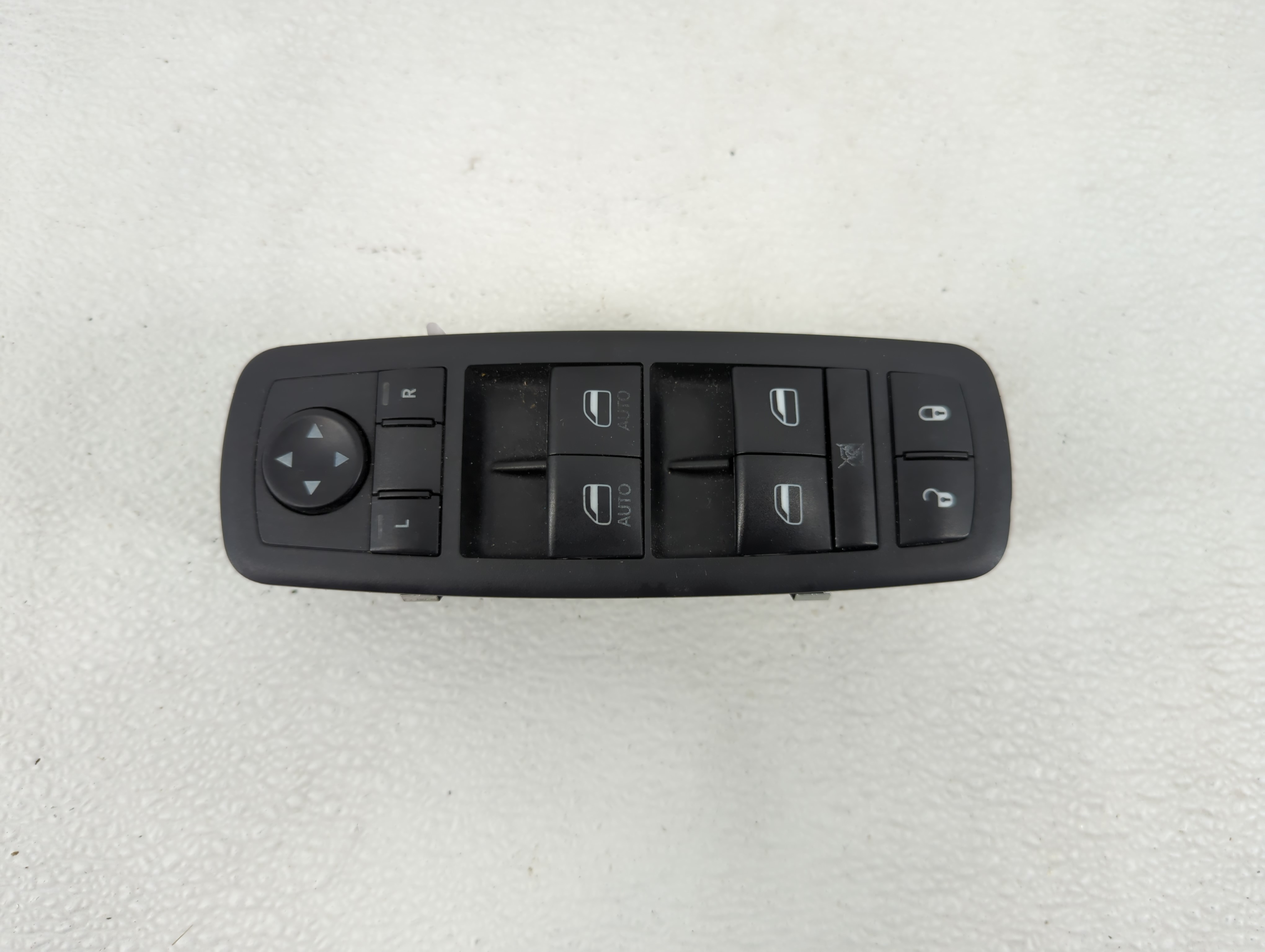 Picture of Dodge Caravan Driver Left Door Master Power Window Switch 68298871aa 1204711