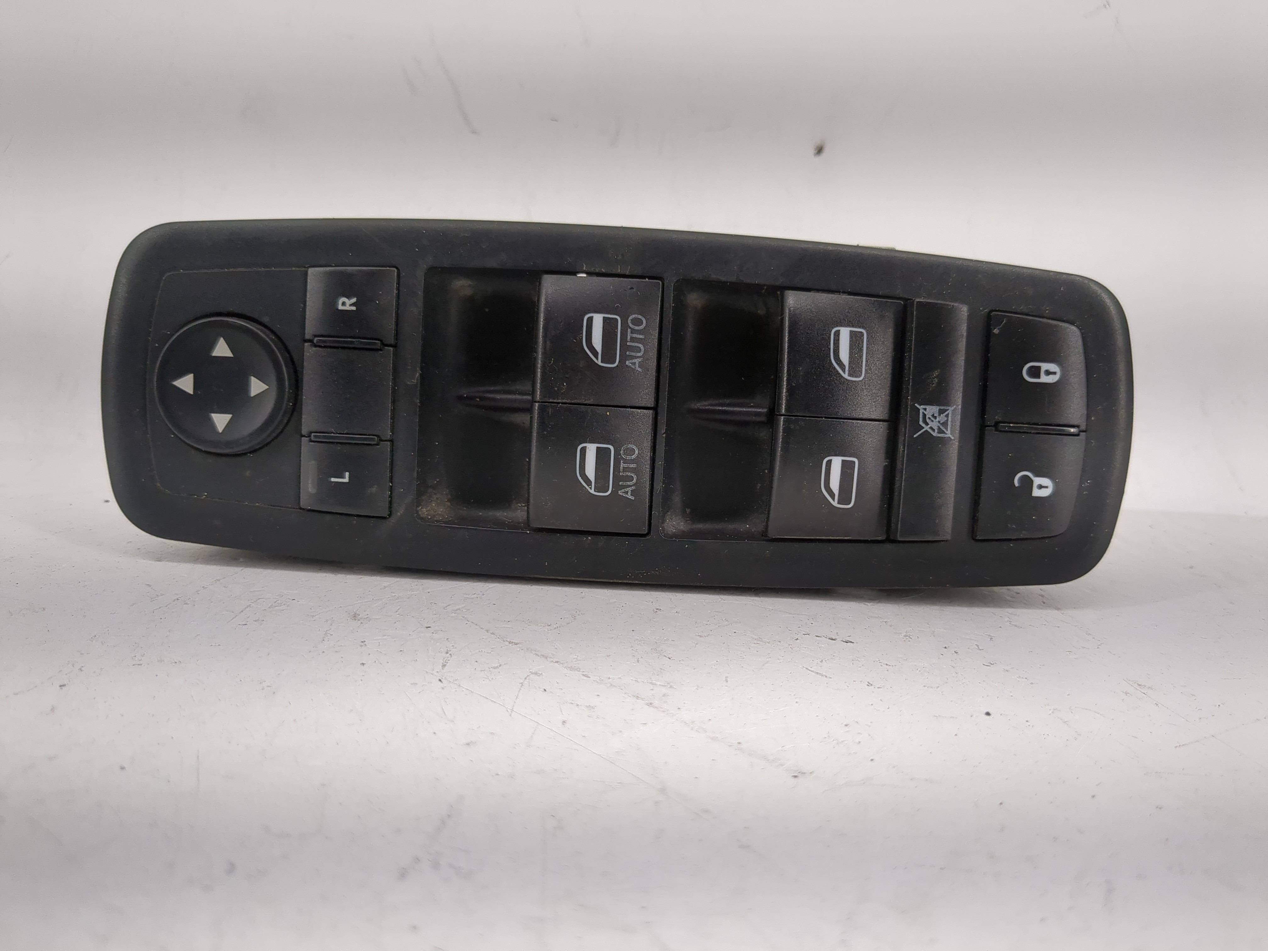 Dodge Ram 1500 Driver Left Door Master Power Window Switch P56046823ae 1204718 - Oemusedautoparts1.com