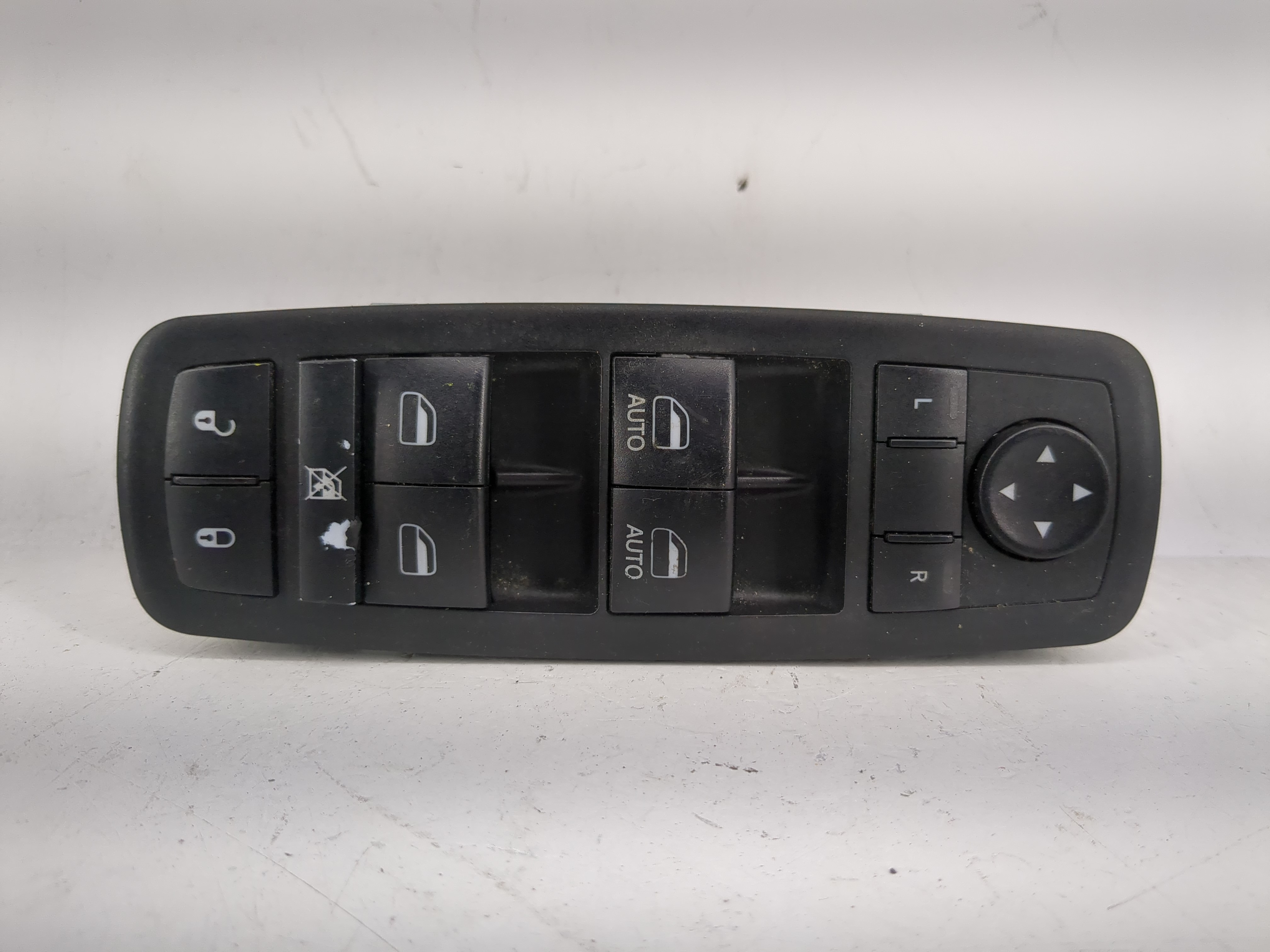 Picture of 2018-2019 Dodge Journey Driver Left Door Master Power Window Switch 1204720