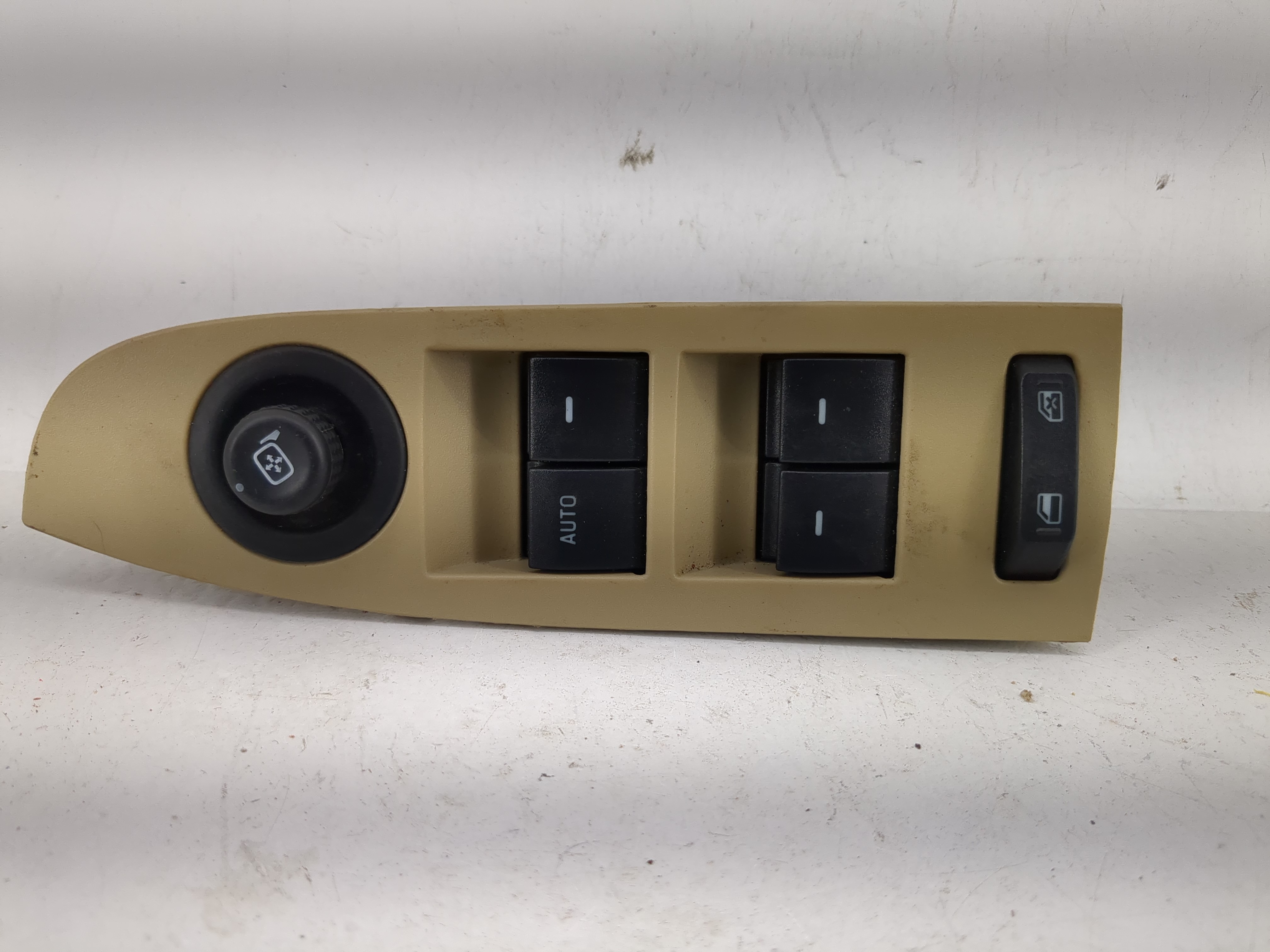 Picture of 2007-2010 Ford Edge Driver Left Door Master Power Window Switch 1204777