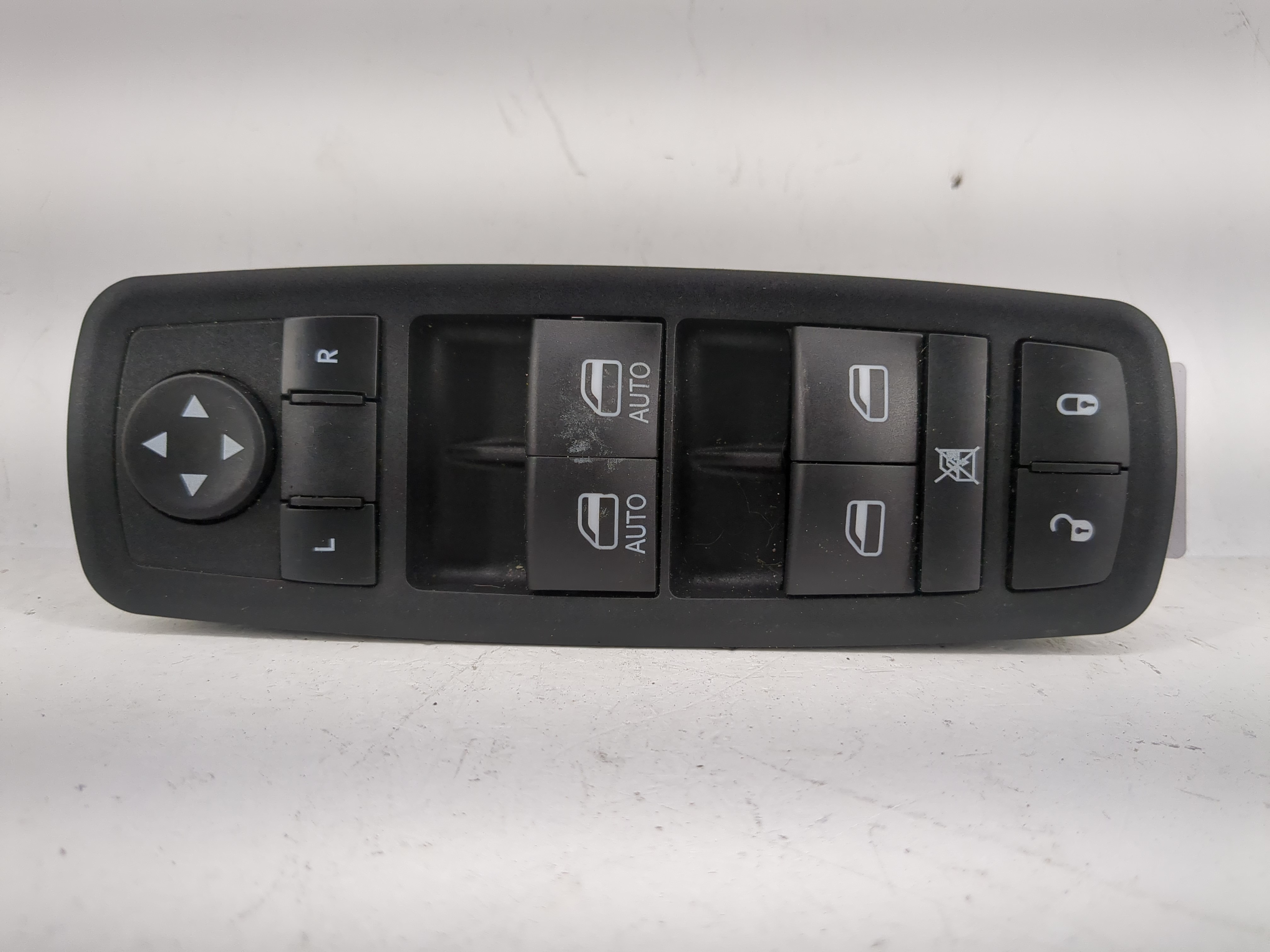 2012 Chrysler Town & Country Driver Left Door Master Power Window Switch 1204821 - Oemusedautoparts1.com